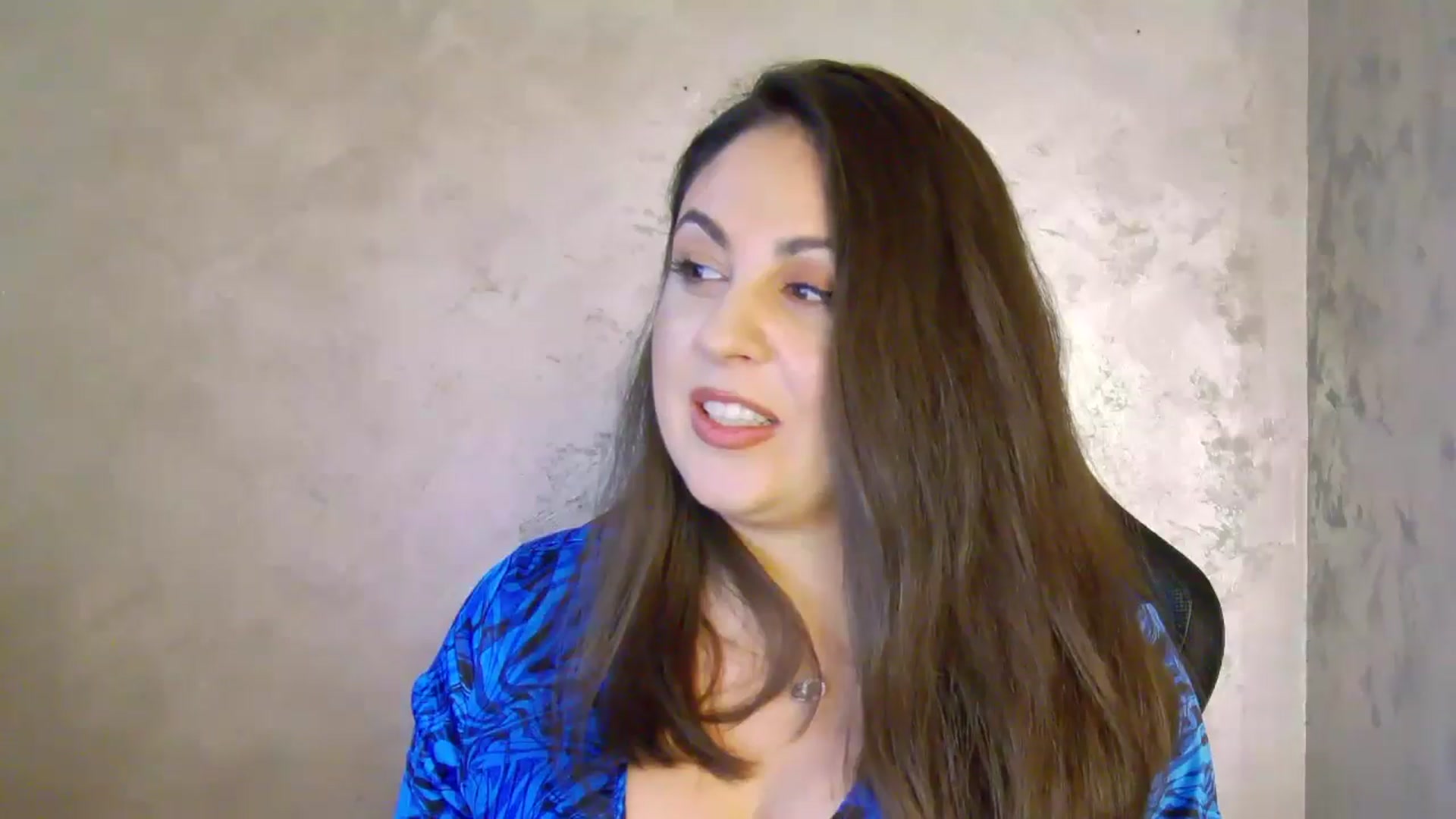 Gallery image thumbnail from NotVanilla's myfreecams stream on, 06/16/2025, 24:46 image 13 of 20