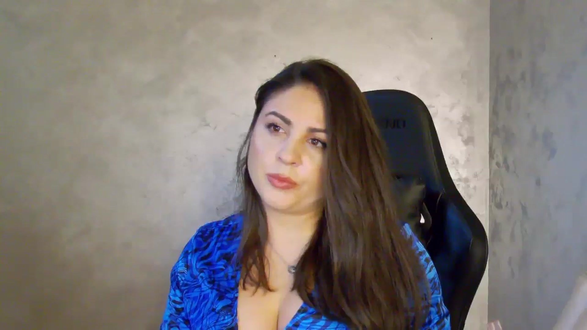 Gallery image thumbnail from NotVanilla's myfreecams stream on, 06/16/2025, 01:51 image 14 of 20