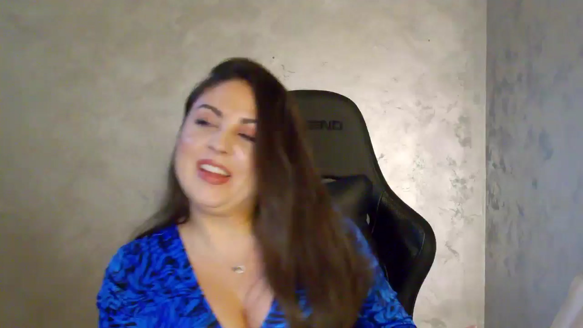 Gallery image thumbnail from NotVanilla's myfreecams stream on, 06/16/2025, 01:51 image 1 of 20