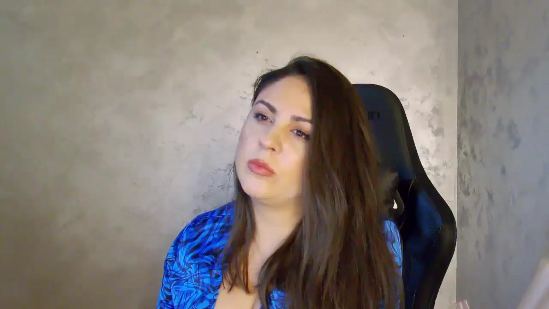 Gallery image thumbnail from NotVanilla's myfreecams stream on, 06/16/2025, 01:51 image 15 of 20