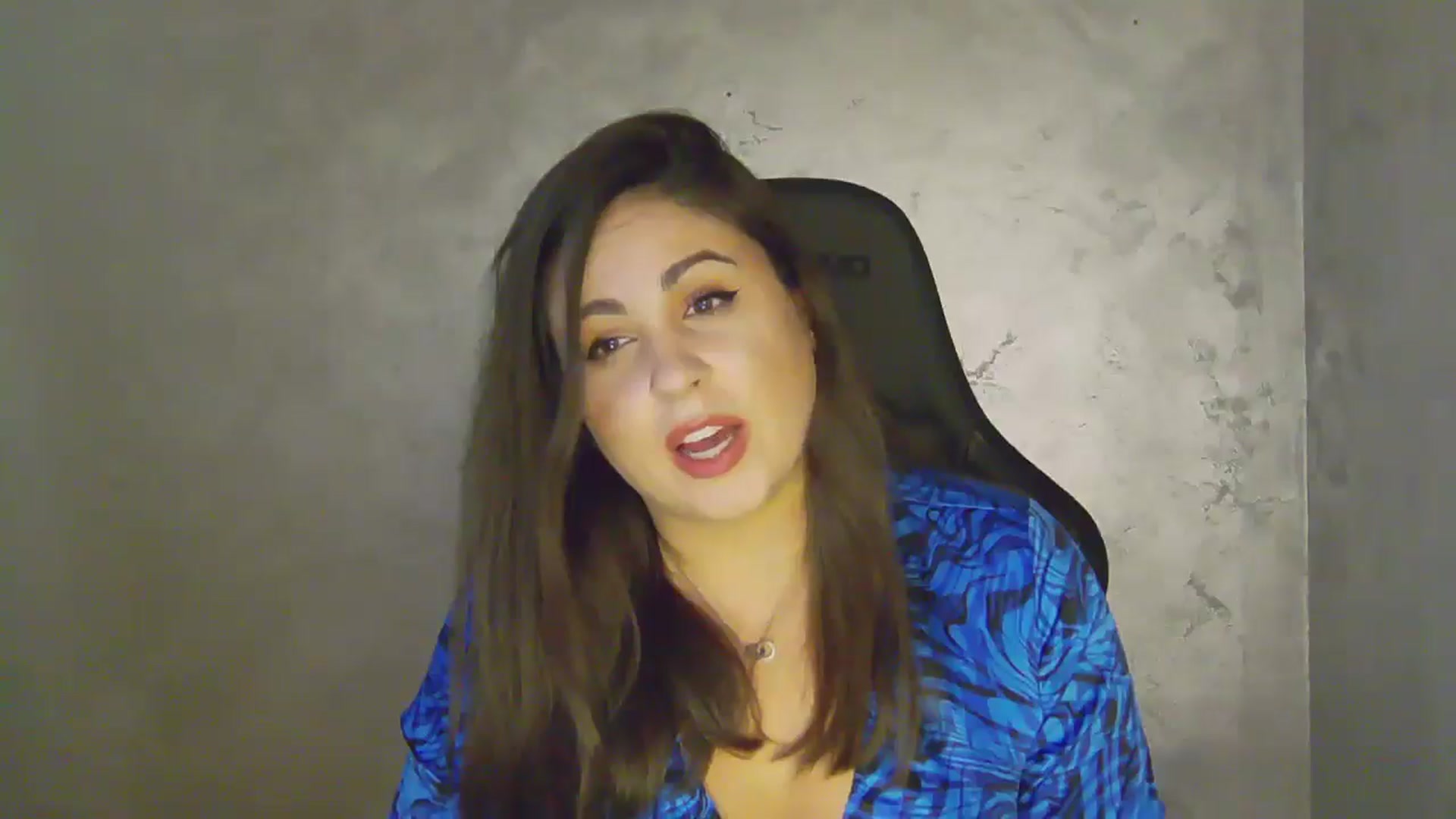 Gallery image thumbnail from NotVanilla's myfreecams stream on, 06/16/2025, 08:18 image 6 of 20