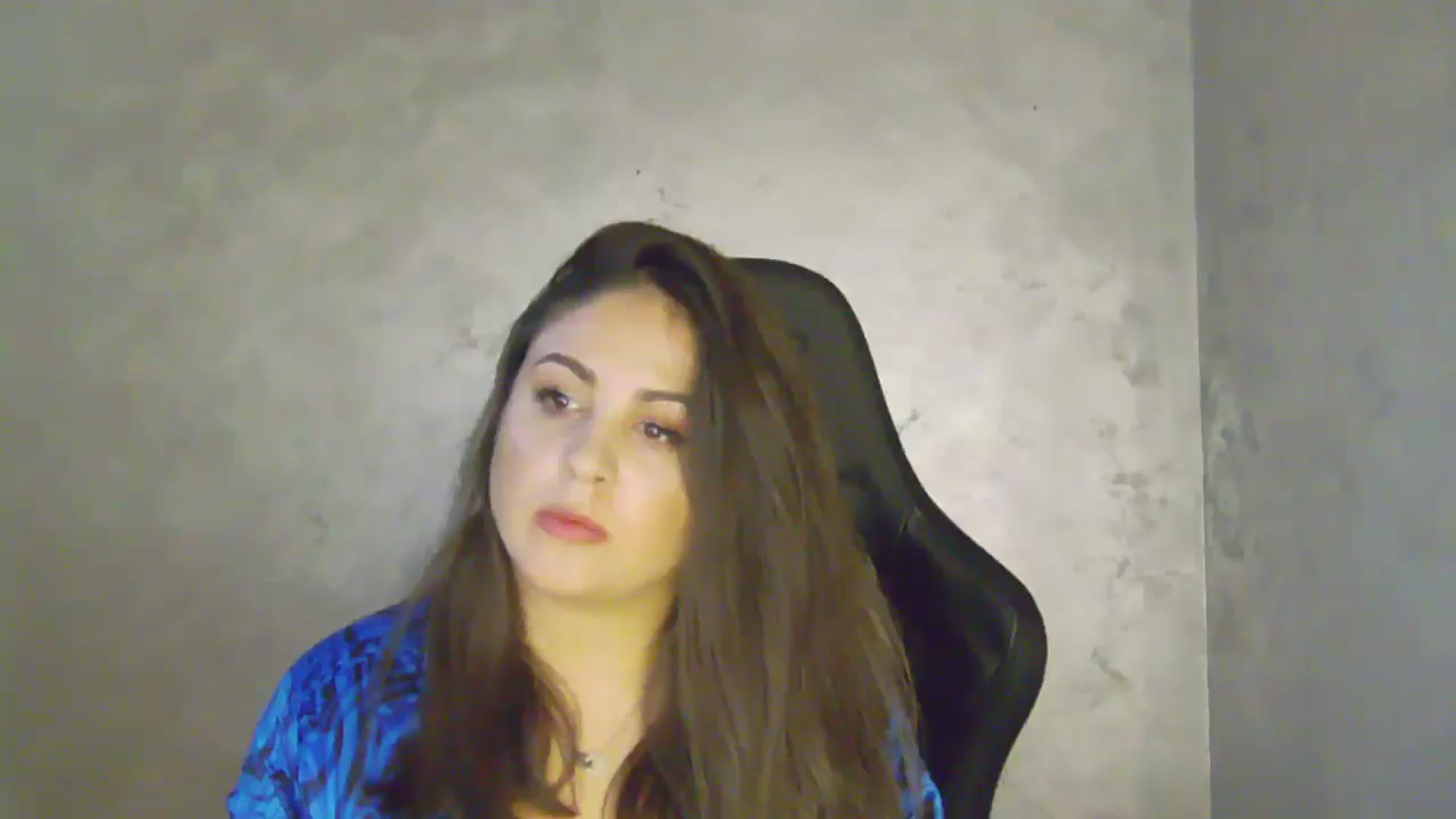Gallery image thumbnail from NotVanilla's myfreecams stream on, 06/16/2025, 08:18 image 18 of 20