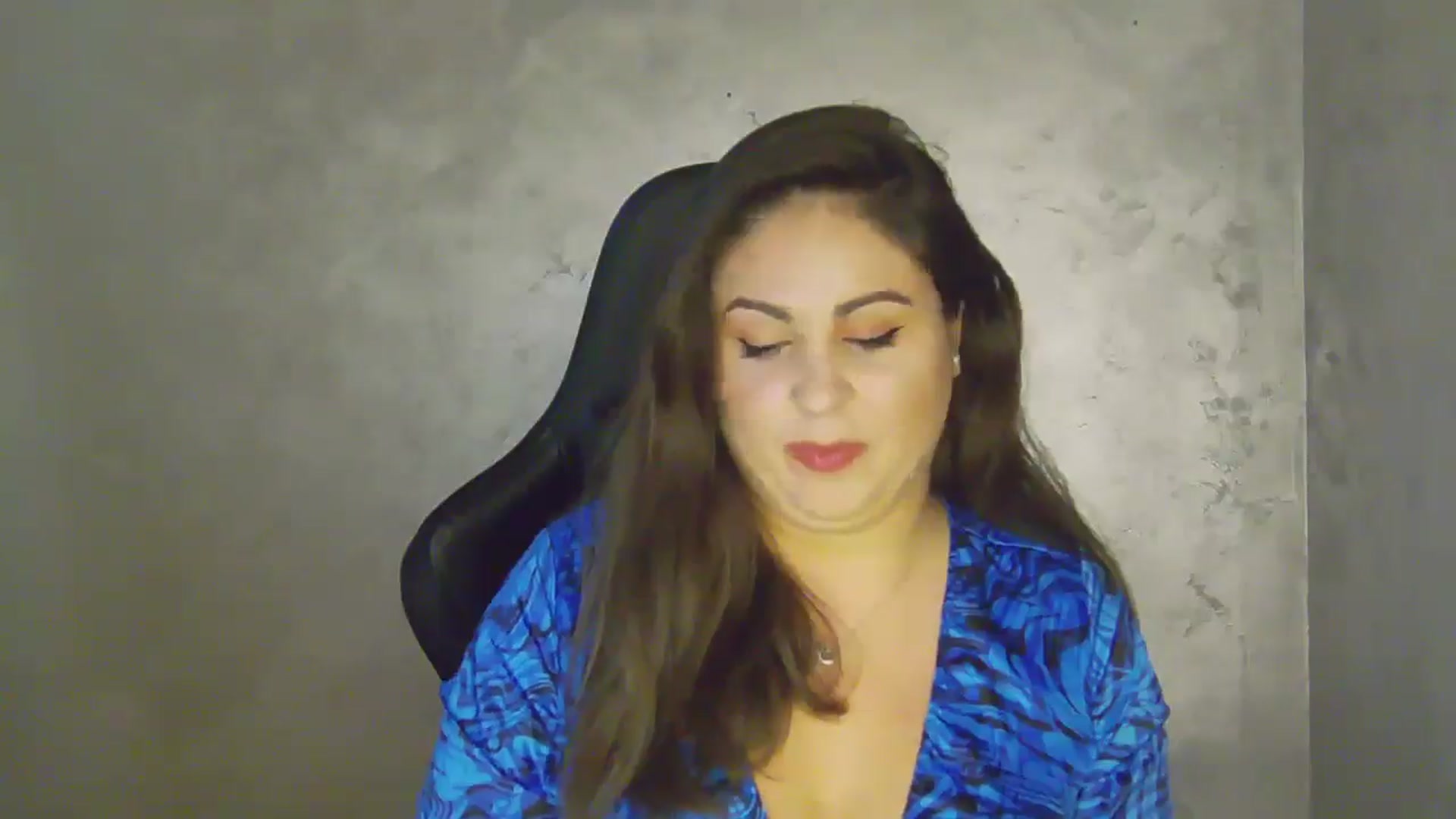 Gallery image thumbnail from NotVanilla's myfreecams stream on, 06/16/2025, 08:18 image 10 of 20