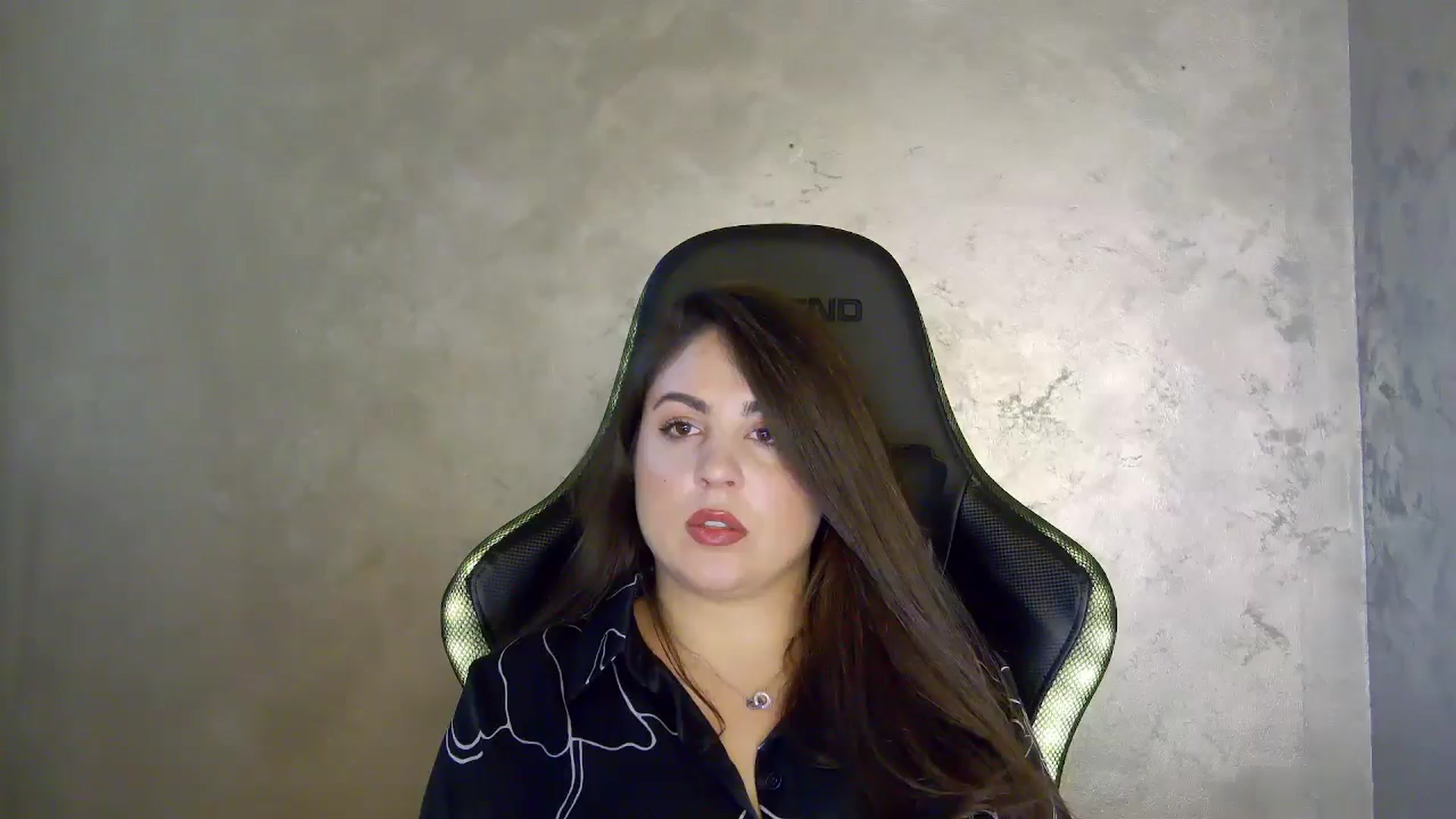 Gallery image thumbnail from NotVanilla's myfreecams stream on, 06/17/2025, 24:56 image 8 of 20