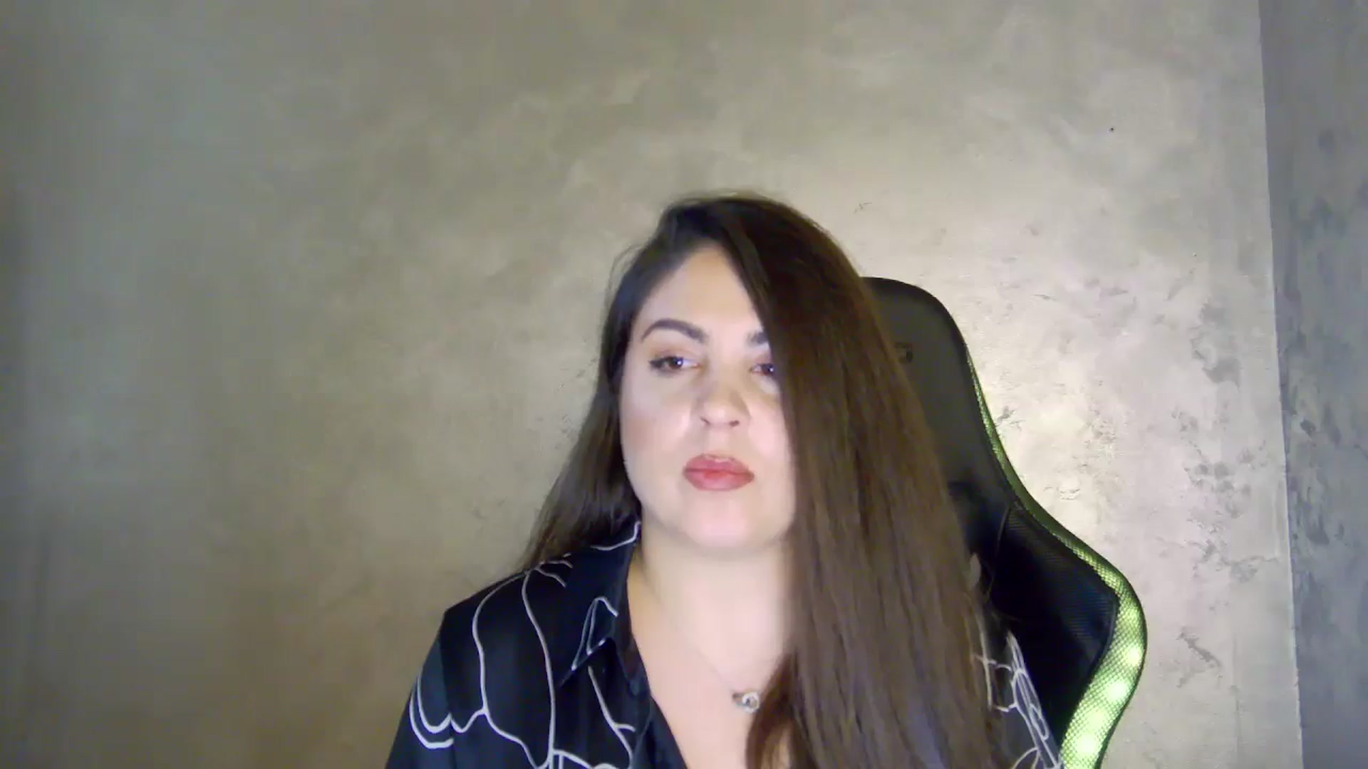 Gallery image thumbnail from NotVanilla's myfreecams stream on, 06/17/2025, 24:56 image 13 of 20