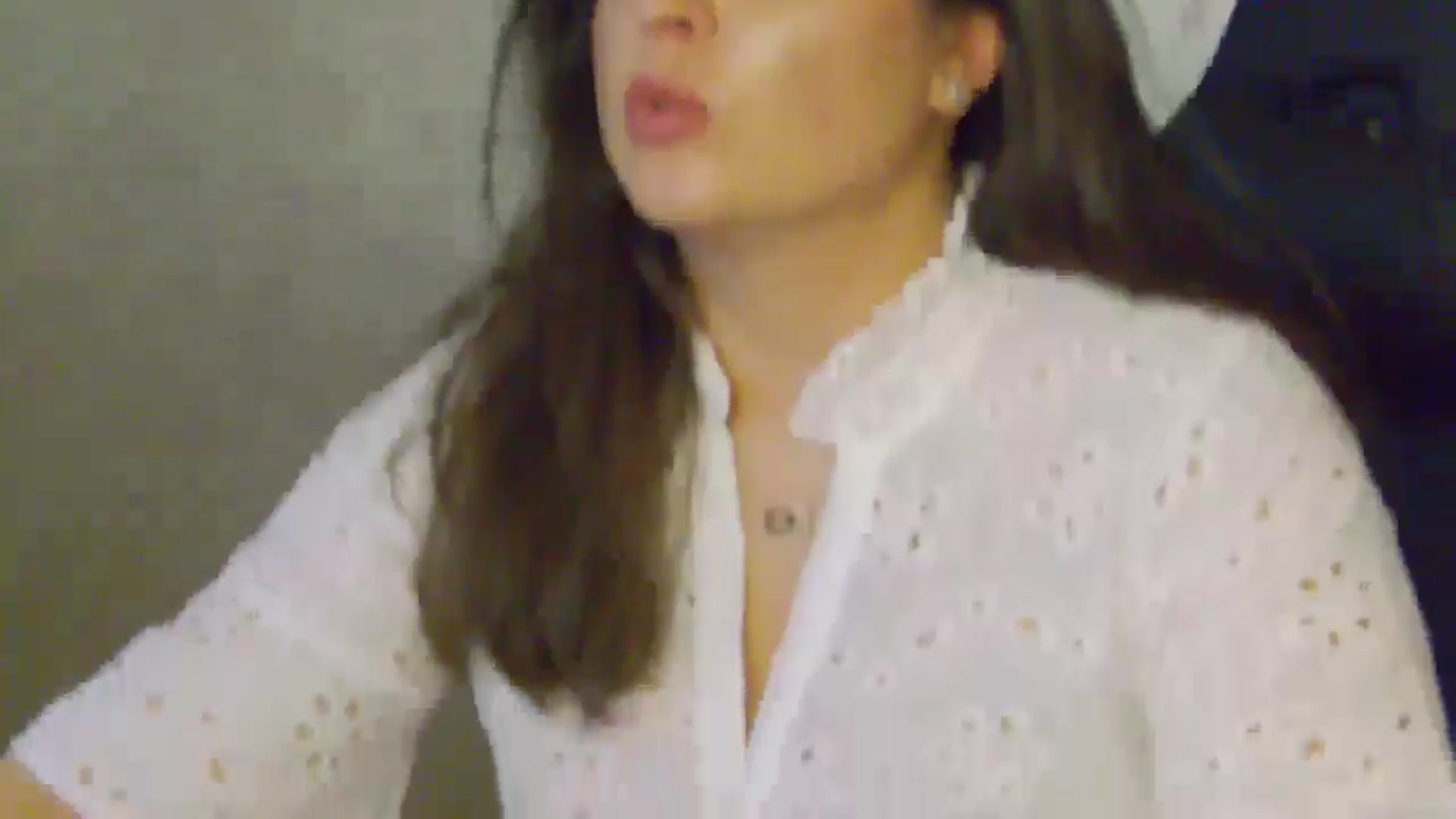 Gallery image thumbnail from NotVanilla's myfreecams stream on, 06/25/2025, 24:33 image 5 of 20