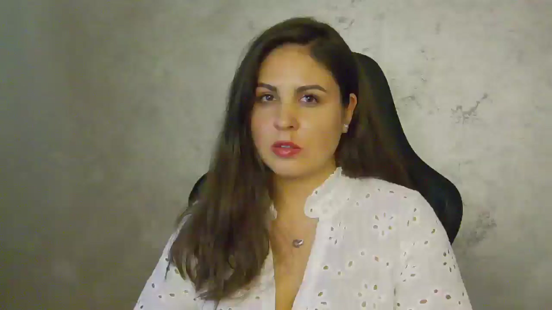 Gallery image thumbnail from NotVanilla's myfreecams stream on, 06/25/2025, 01:48 image 5 of 20