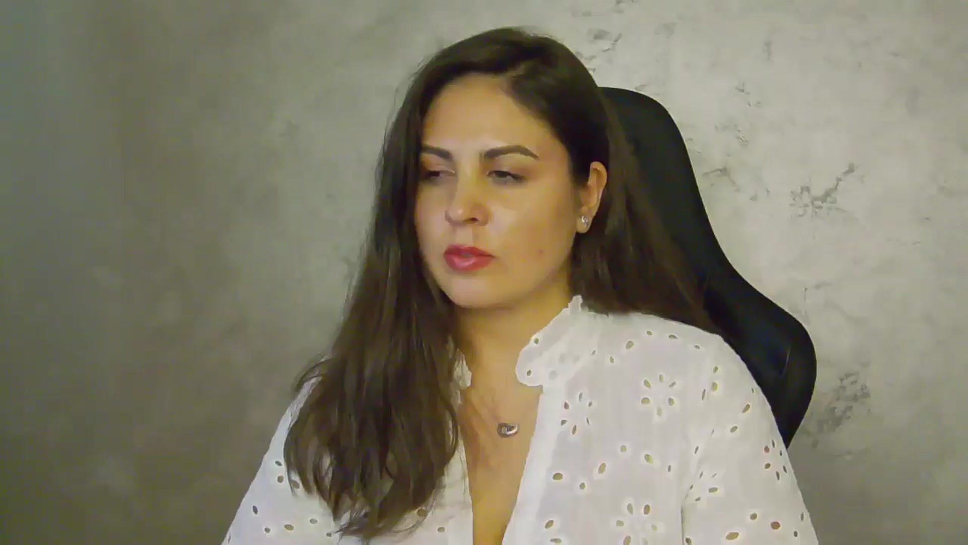 Gallery image thumbnail from NotVanilla's myfreecams stream on, 06/25/2025, 01:48 image 7 of 20