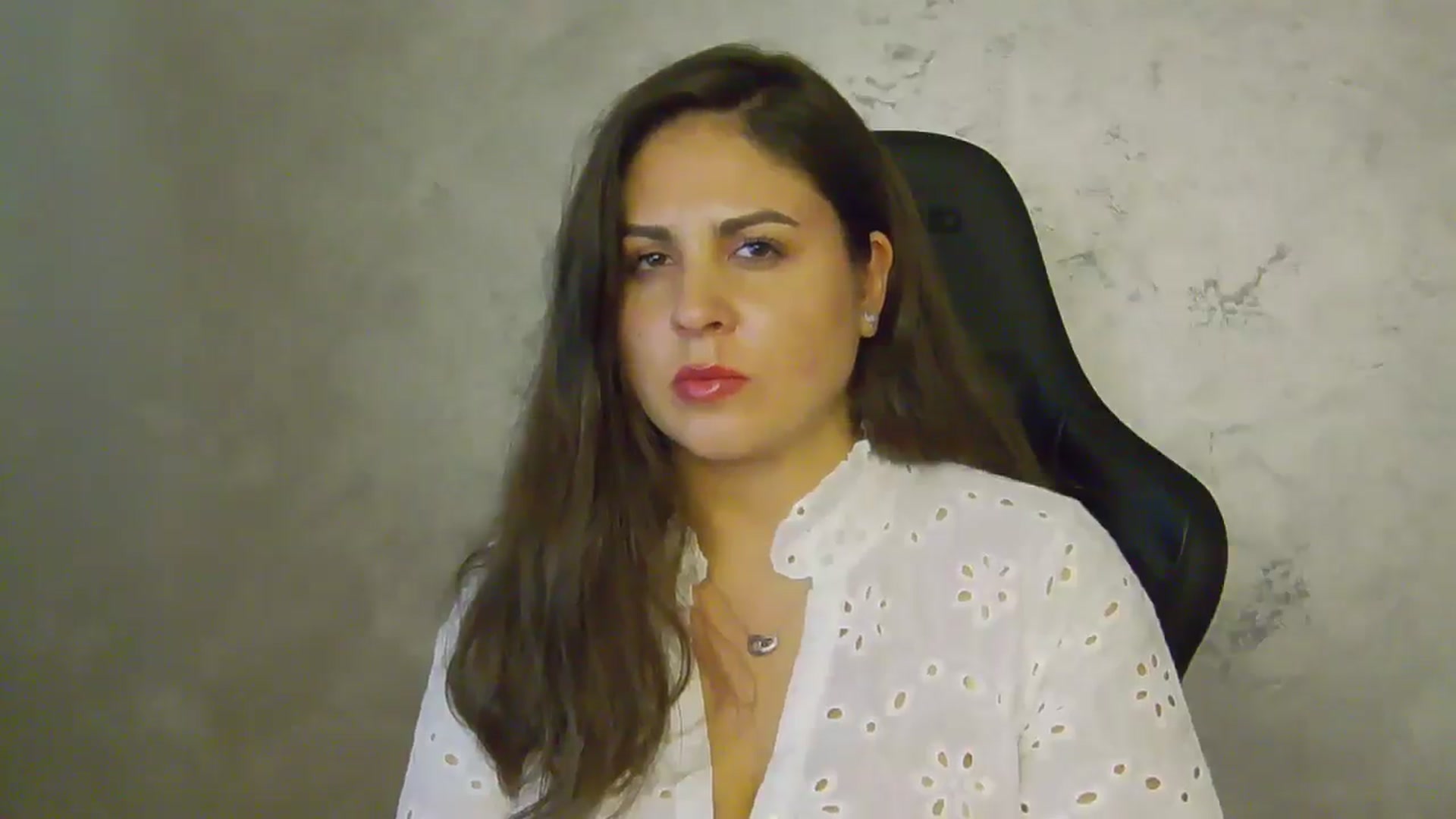 Gallery image thumbnail from NotVanilla's myfreecams stream on, 06/25/2025, 01:48 image 17 of 20