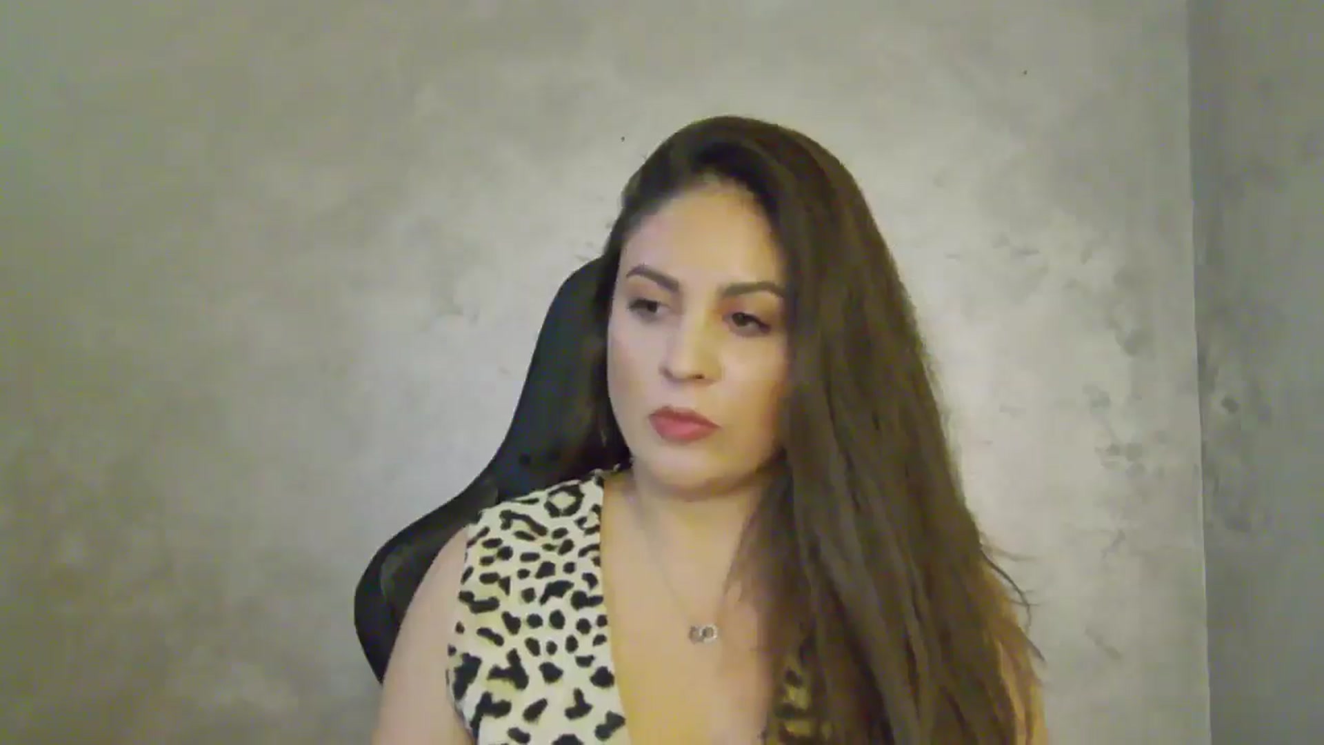 Gallery image thumbnail from NotVanilla's myfreecams stream on, 06/25/2025, 21:27 image 9 of 20