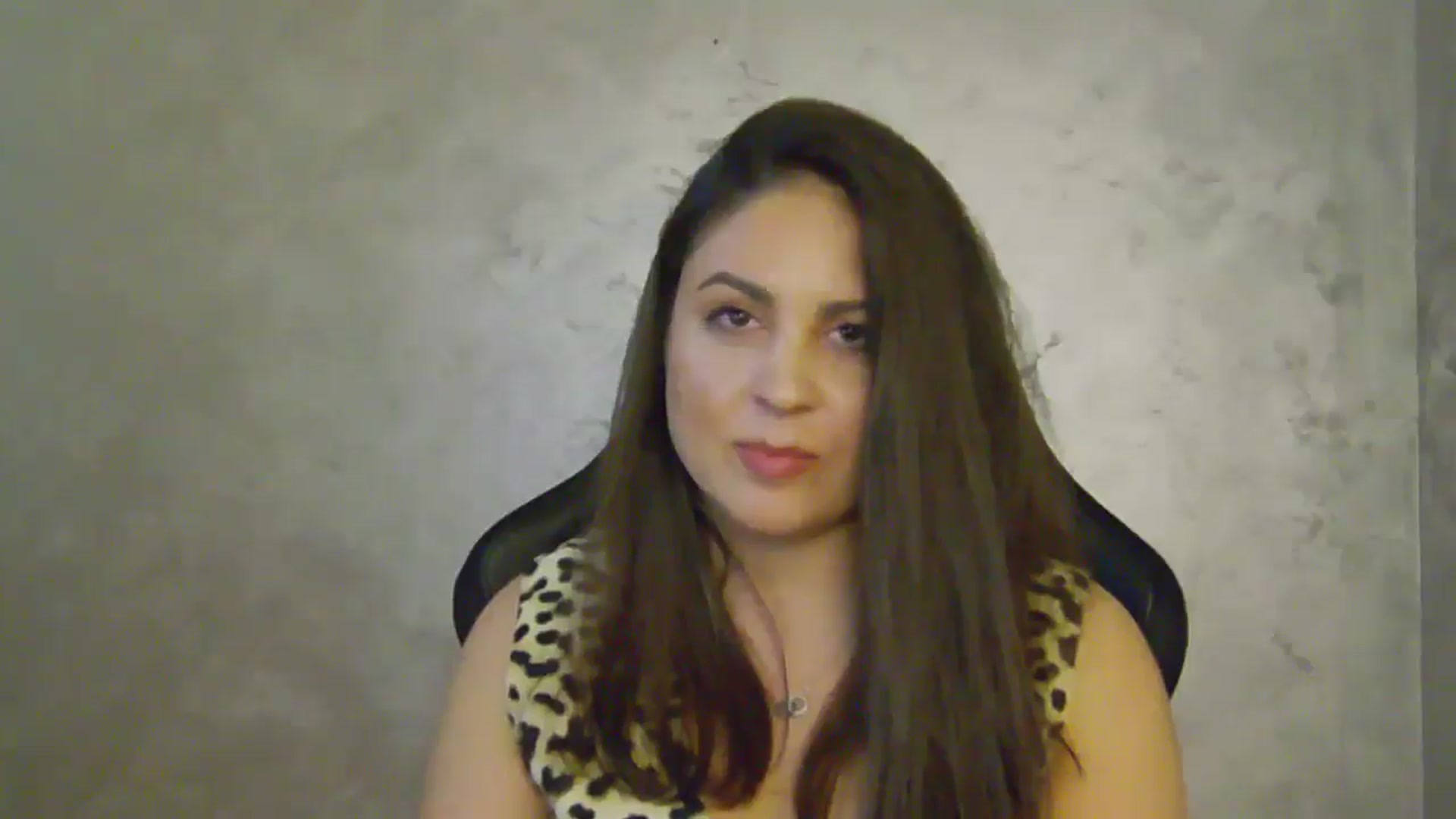 Gallery image thumbnail from NotVanilla's myfreecams stream on, 06/26/2025, 24:01 image 8 of 20