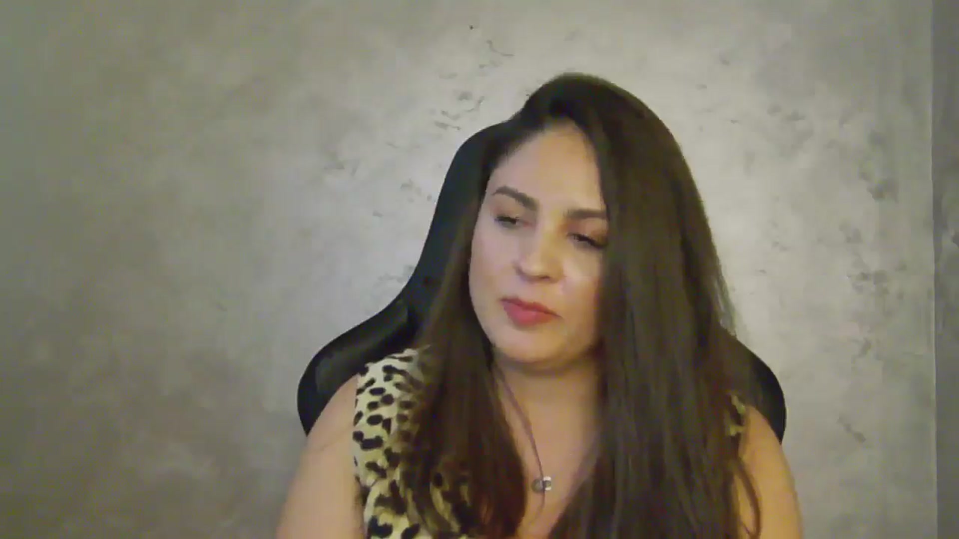 Gallery image thumbnail from NotVanilla's myfreecams stream on, 06/26/2025, 24:01 image 3 of 20