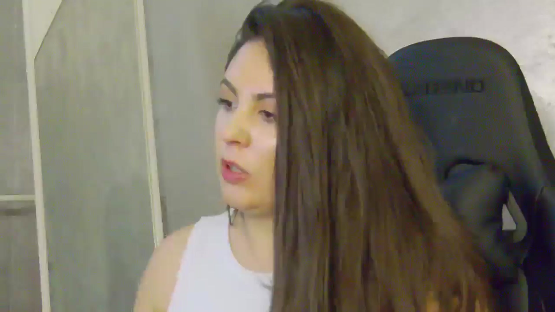 Gallery image thumbnail from NotVanilla's myfreecams stream on, 06/27/2025, 01:19 image 14 of 20