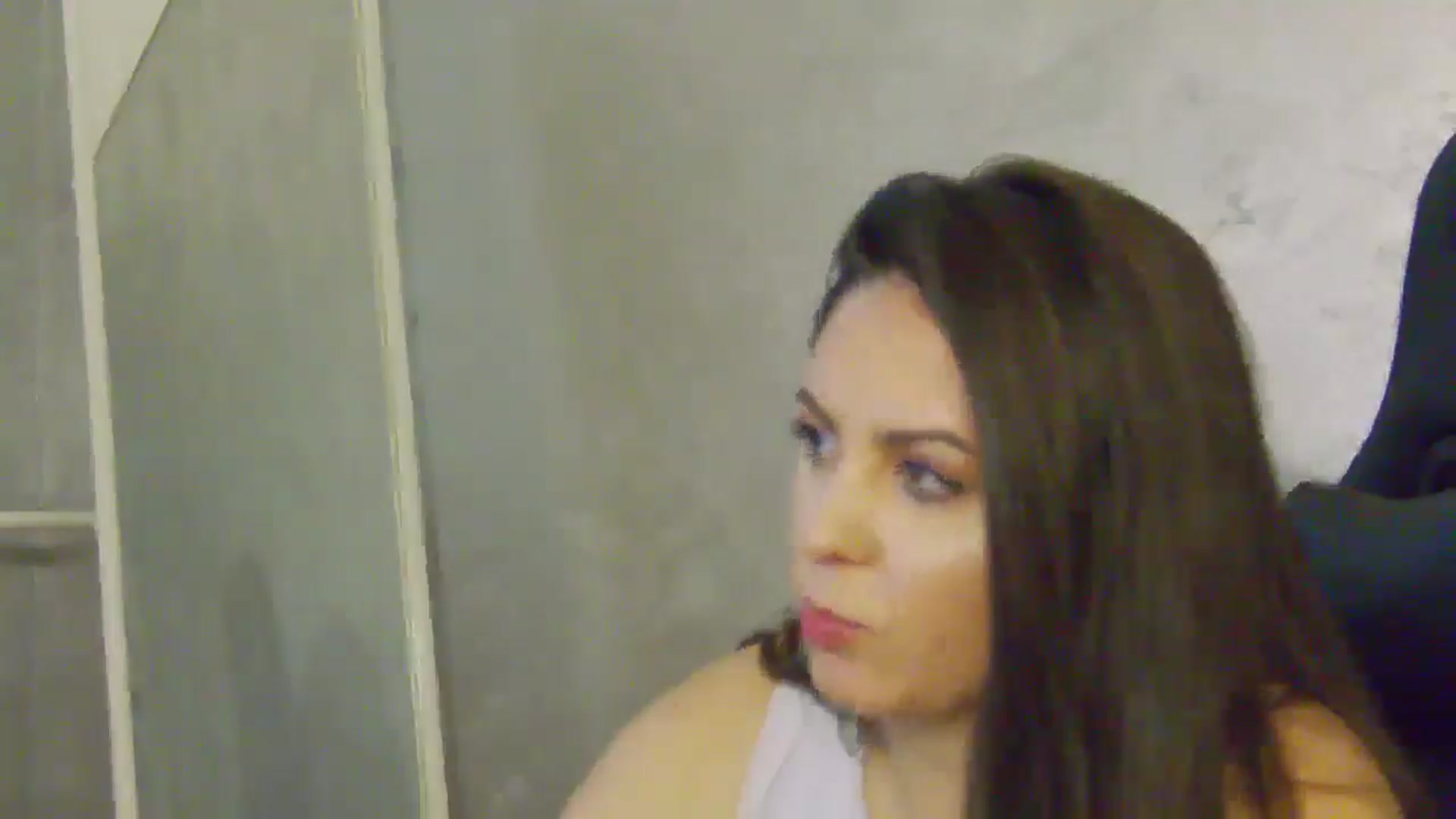 Gallery image thumbnail from NotVanilla's myfreecams stream on, 06/27/2025, 01:19 image 5 of 20