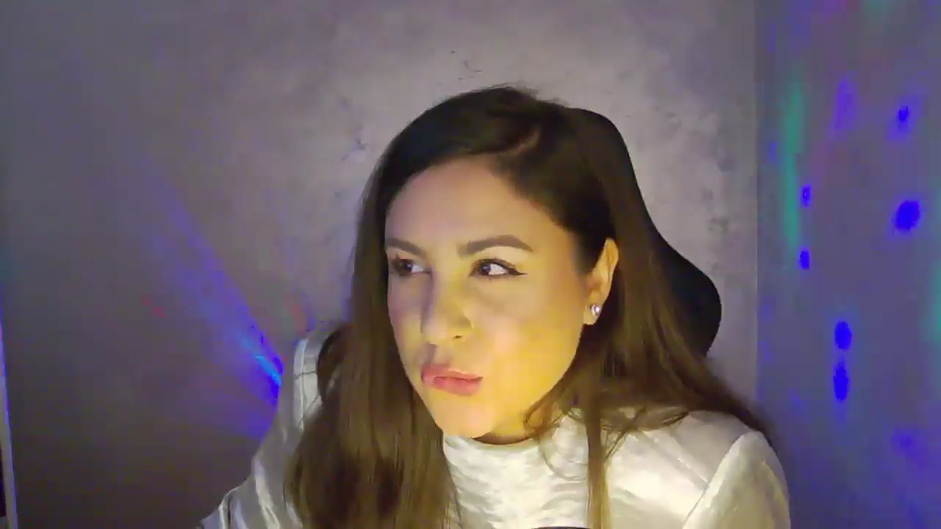 Gallery image thumbnail from NotVanilla's myfreecams stream on, 06/30/2025, 21:04 image 4 of 20