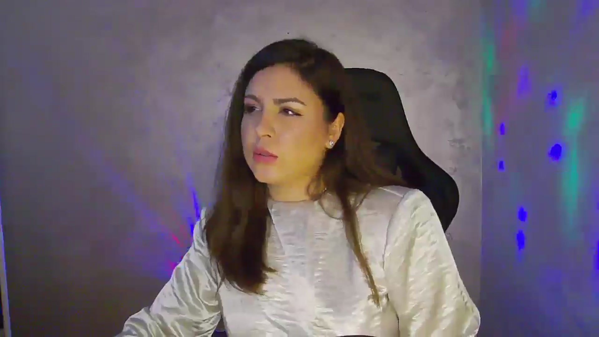 Gallery image thumbnail from NotVanilla's myfreecams stream on, 06/30/2025, 21:04 image 5 of 20