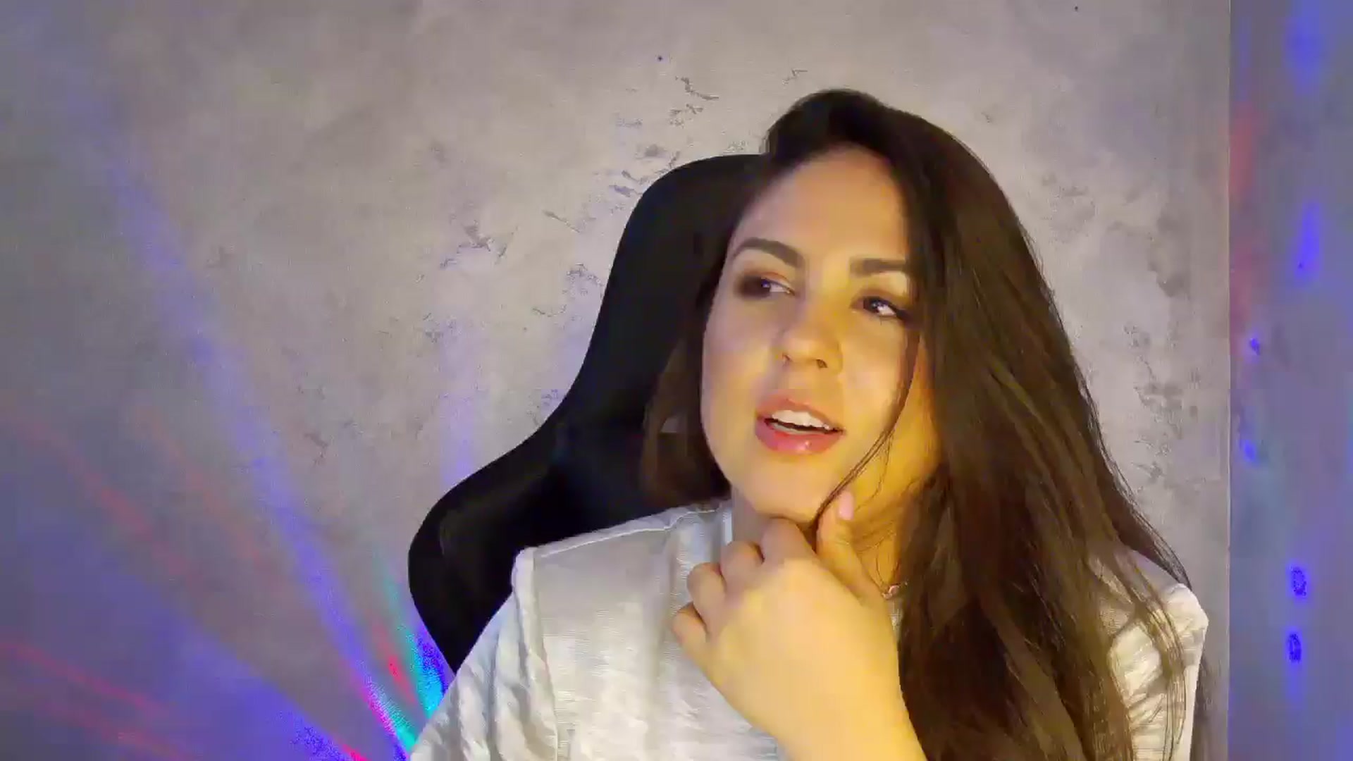 Gallery image thumbnail from NotVanilla's myfreecams stream on, 07/01/2025, 02:10 image 16 of 20