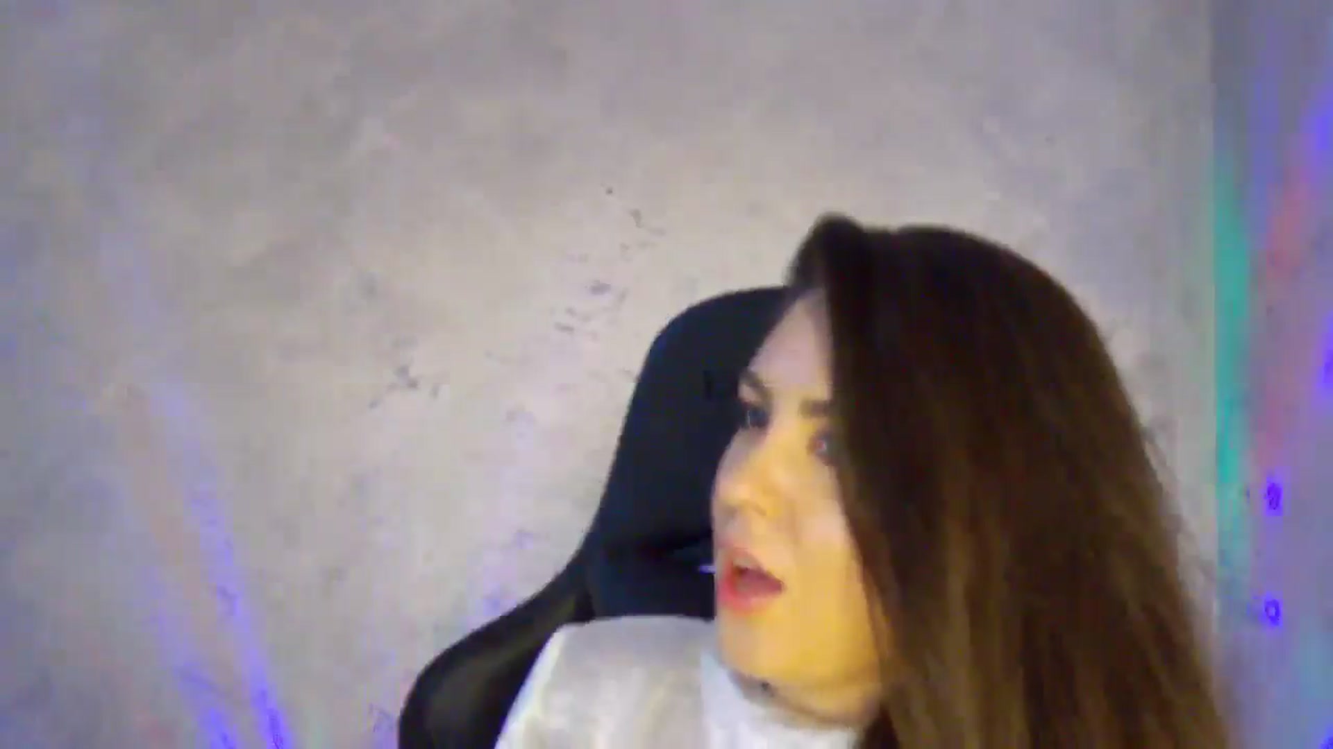 Gallery image thumbnail from NotVanilla's myfreecams stream on, 07/01/2025, 02:10 image 14 of 20