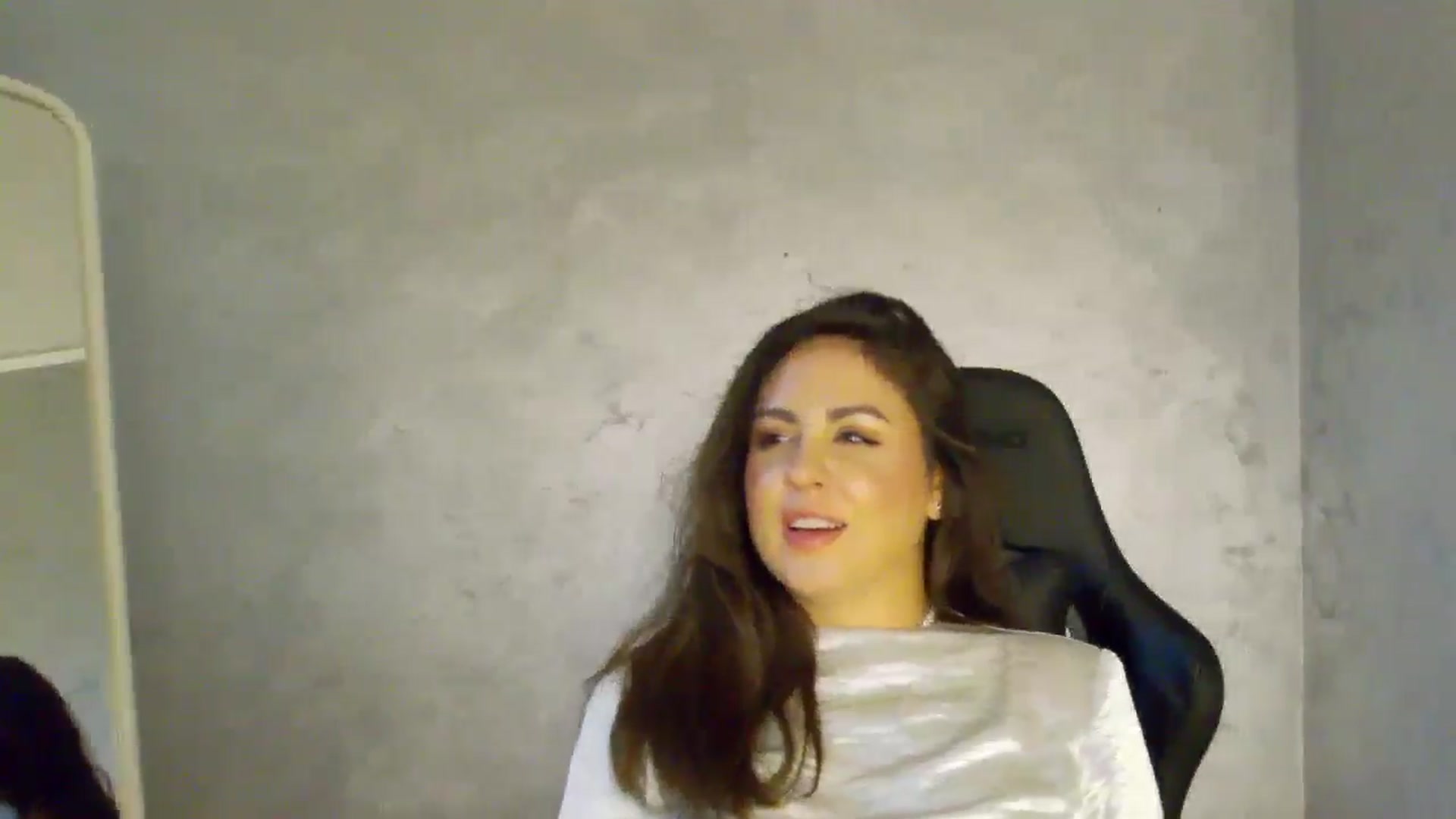 Gallery image thumbnail from NotVanilla's myfreecams stream on, 07/01/2025, 02:10 image 4 of 20
