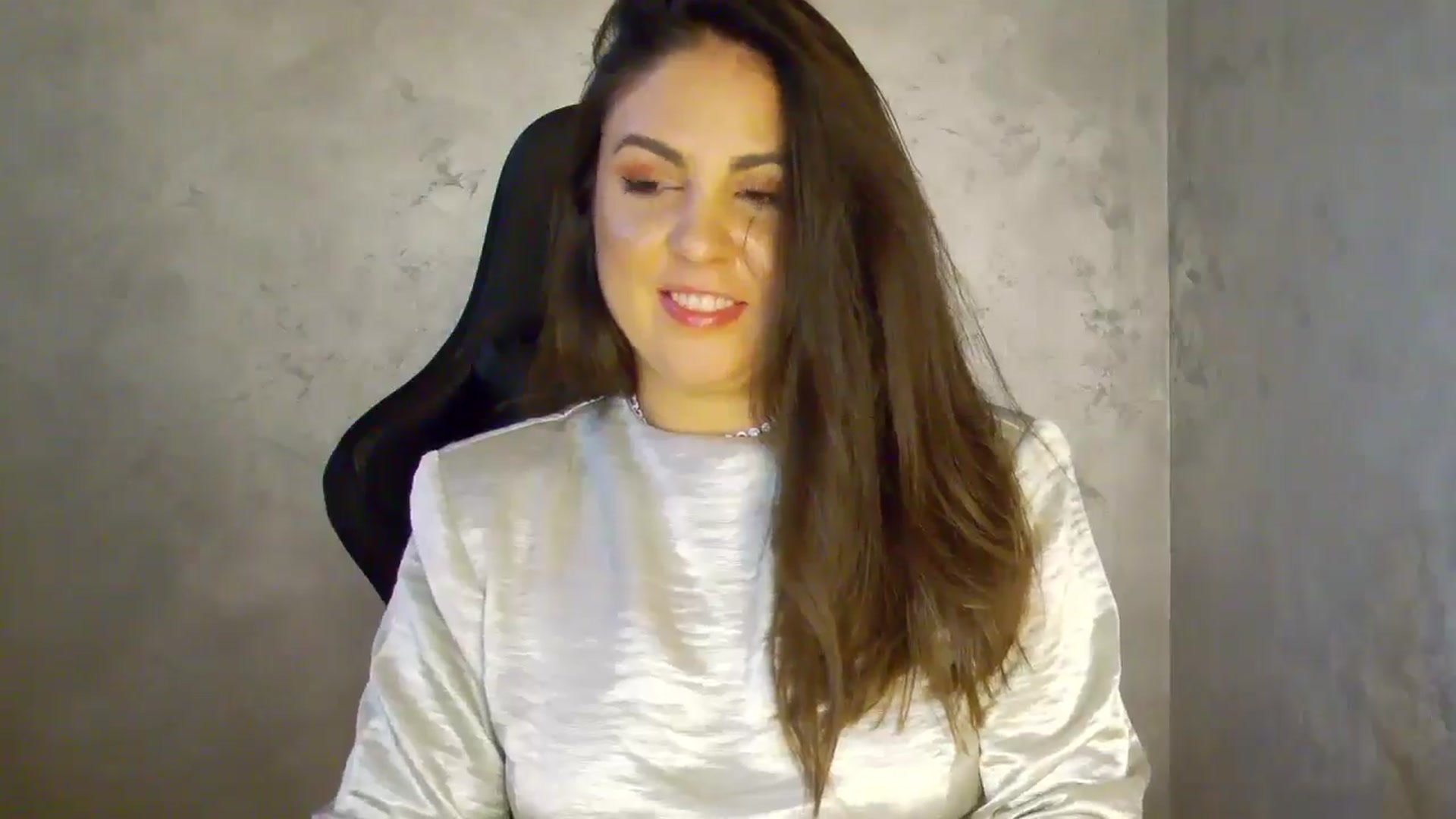 Gallery image thumbnail from NotVanilla's myfreecams stream on, 07/01/2025, 02:10 image 5 of 20
