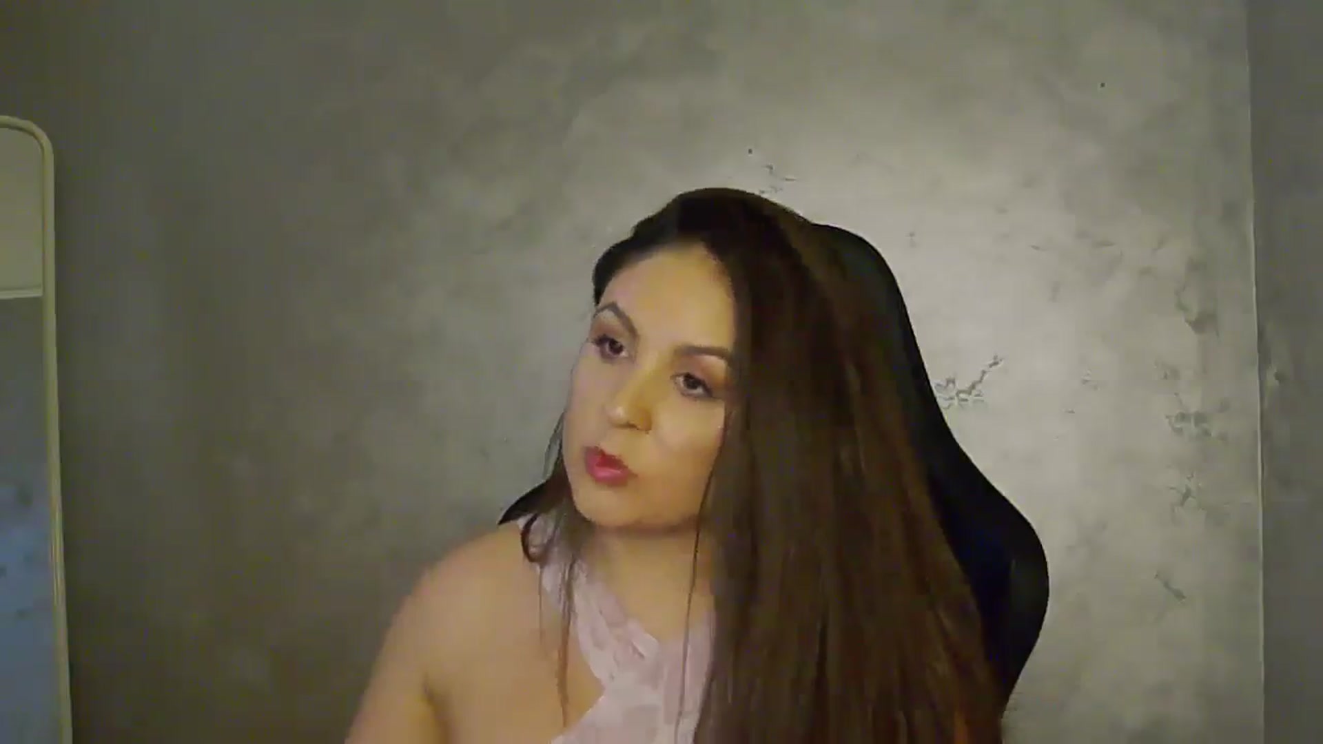 Gallery image thumbnail from NotVanilla's myfreecams stream on, 07/01/2025, 23:46 image 2 of 20
