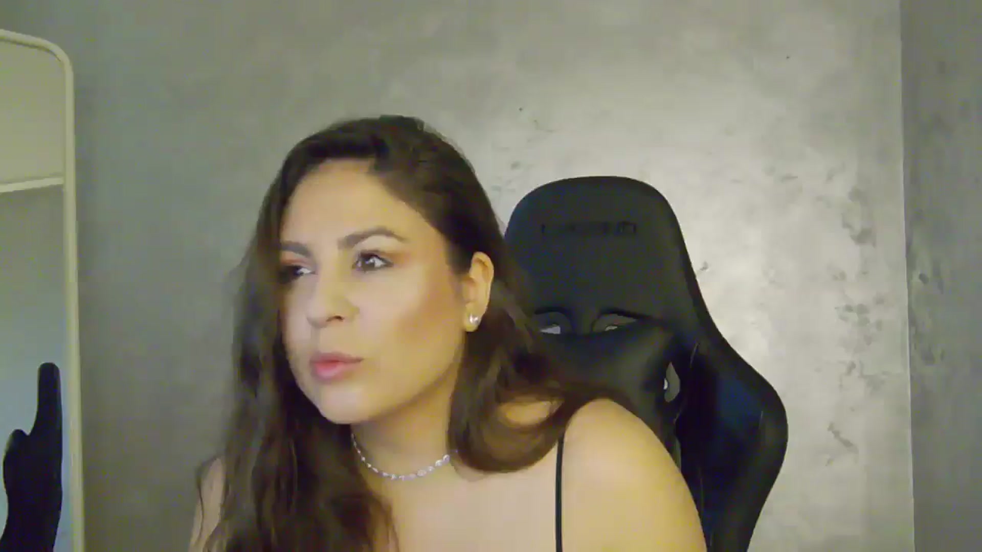 Gallery image thumbnail from NotVanilla's myfreecams stream on, 07/03/2025, 22:55 image 9 of 20