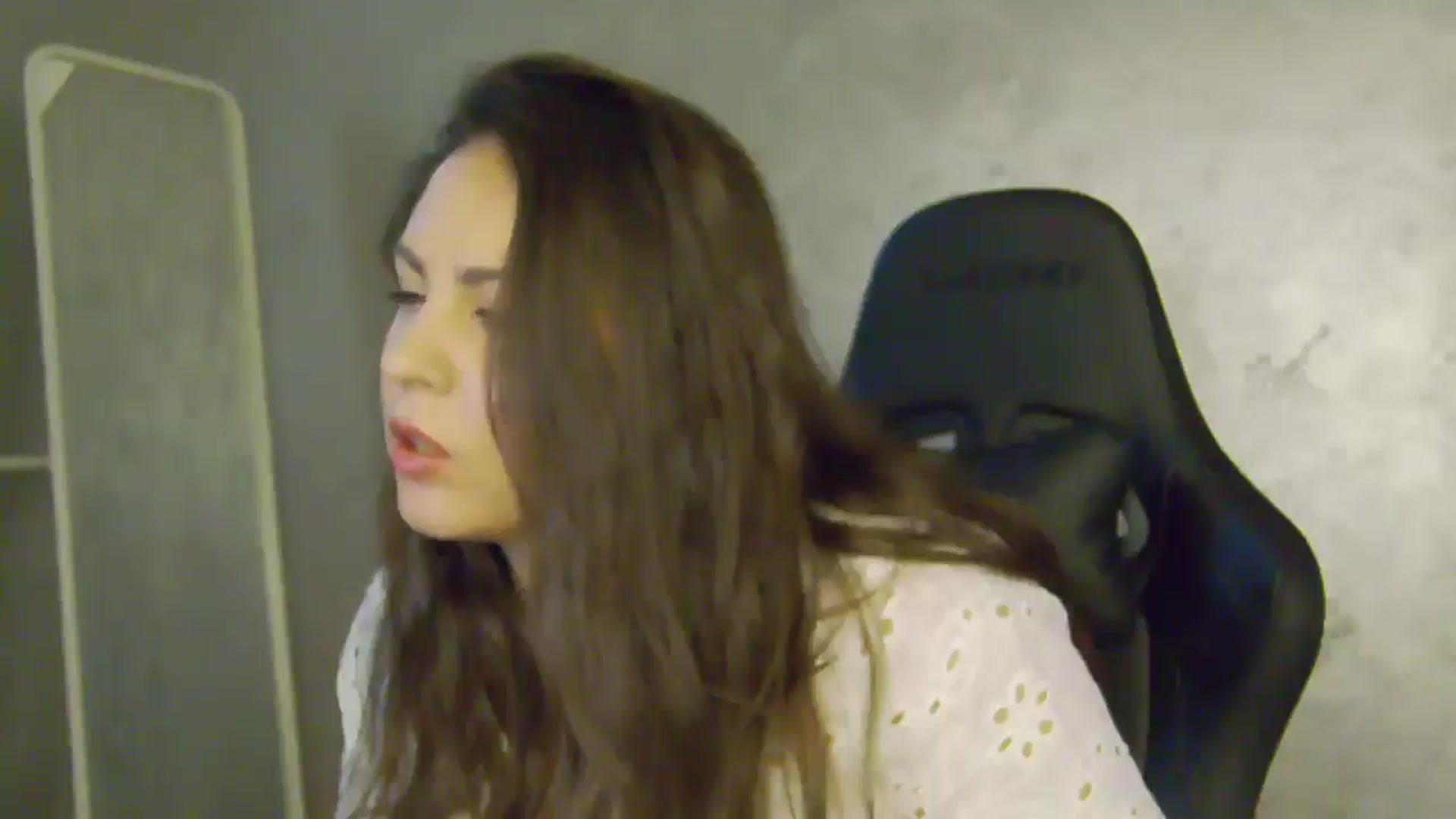 Gallery image thumbnail from NotVanilla's myfreecams stream on, 07/04/2025, 22:13 image 4 of 20