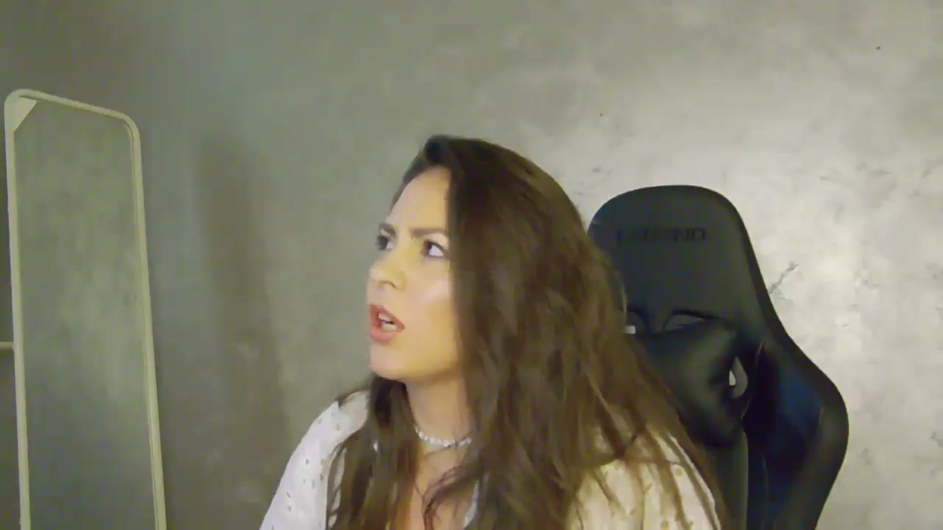 Gallery image thumbnail from NotVanilla's myfreecams stream on, 07/04/2025, 22:13 image 13 of 20
