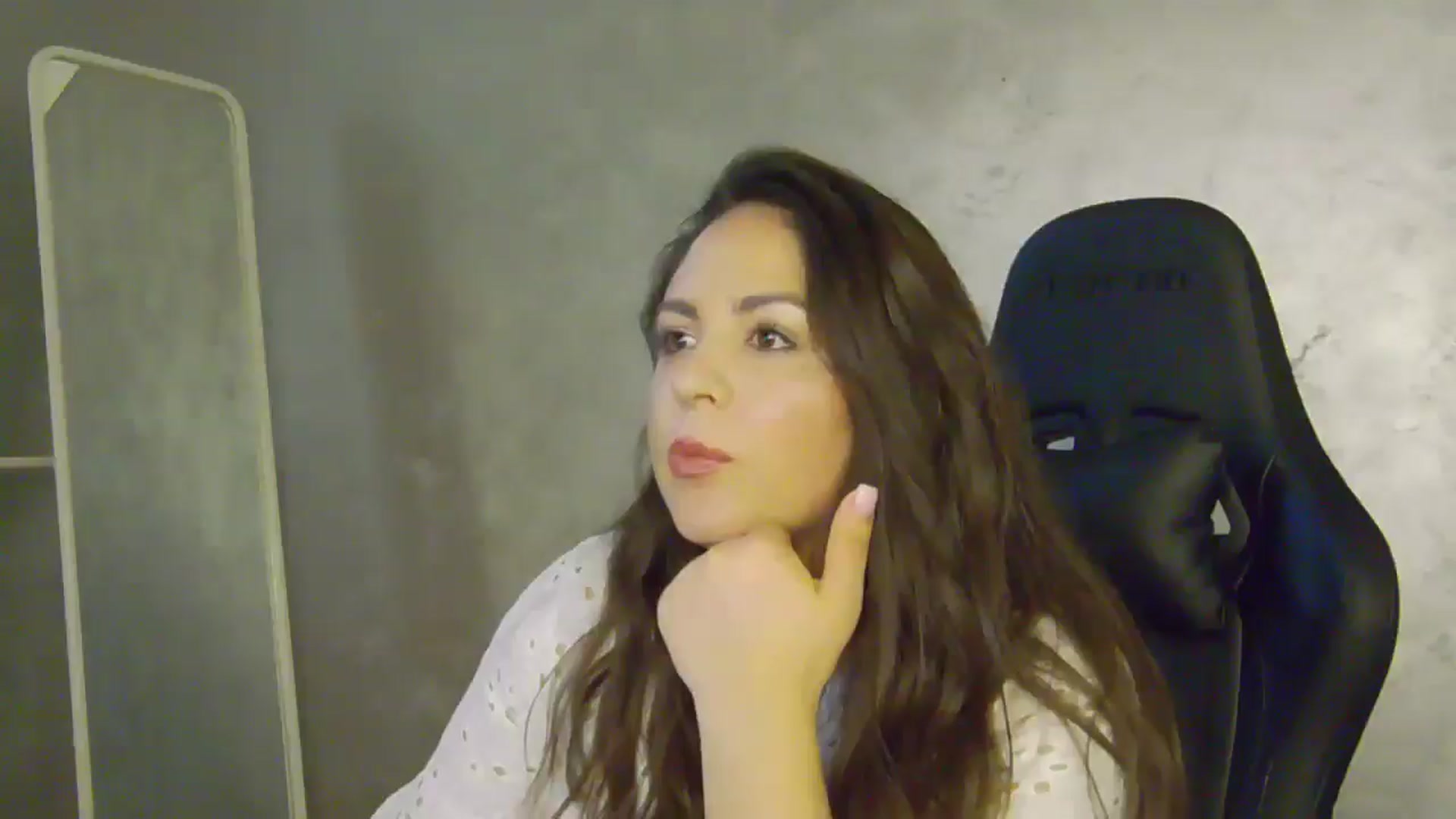 Gallery image thumbnail from NotVanilla's myfreecams stream on, 07/04/2025, 22:13 image 1 of 20