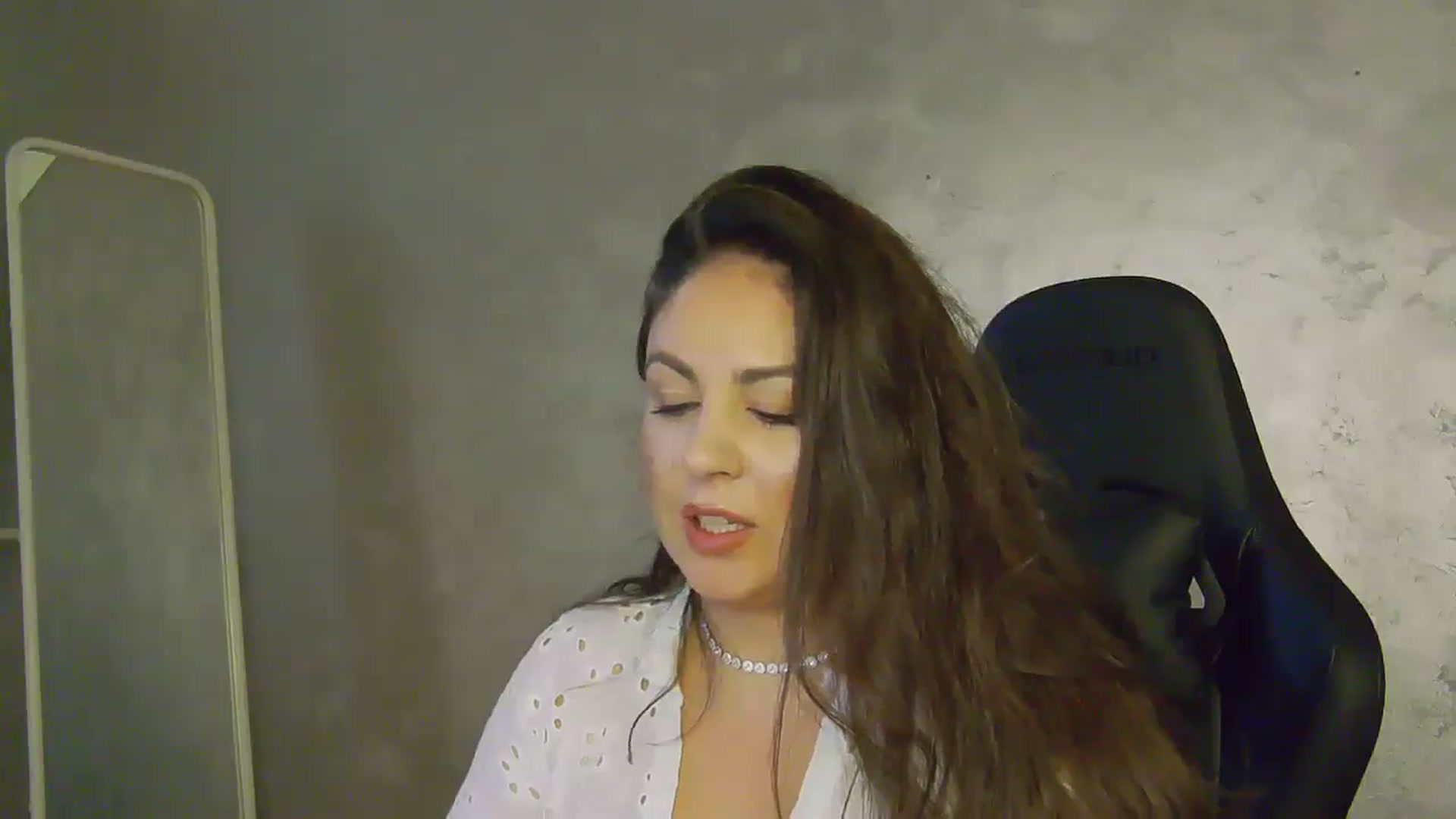 Gallery image thumbnail from NotVanilla's myfreecams stream on, 07/04/2025, 22:13 image 18 of 20