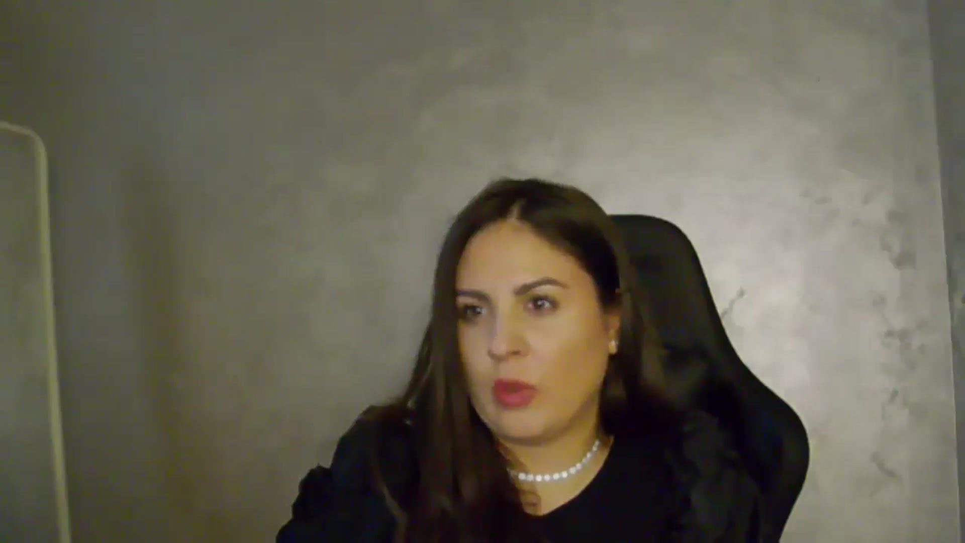 Gallery image thumbnail from NotVanilla's myfreecams stream on, 07/07/2025, 01:14 image 2 of 20