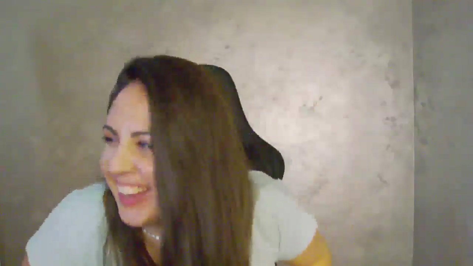 Gallery image thumbnail from NotVanilla's myfreecams stream on, 07/09/2025, 05:05 image 18 of 20