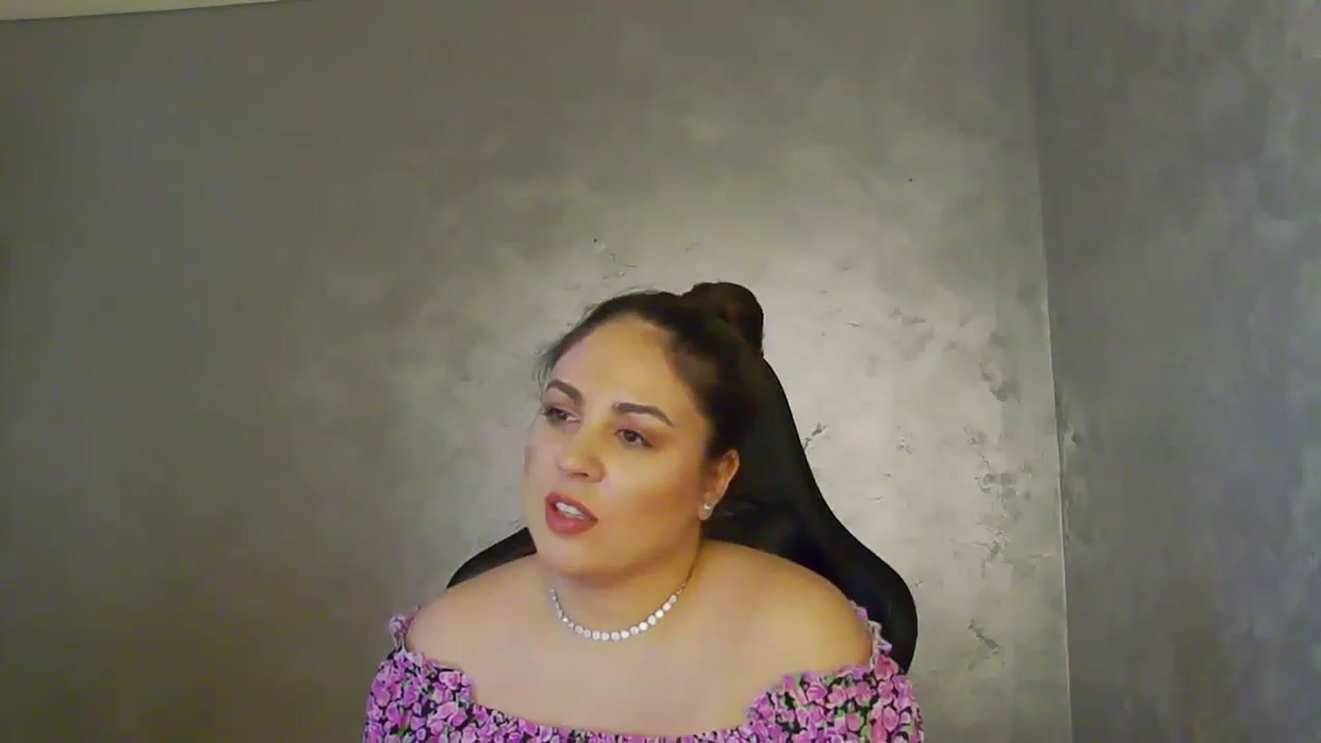 Gallery image thumbnail from NotVanilla's myfreecams stream on, 07/11/2025, 24:10 image 11 of 20