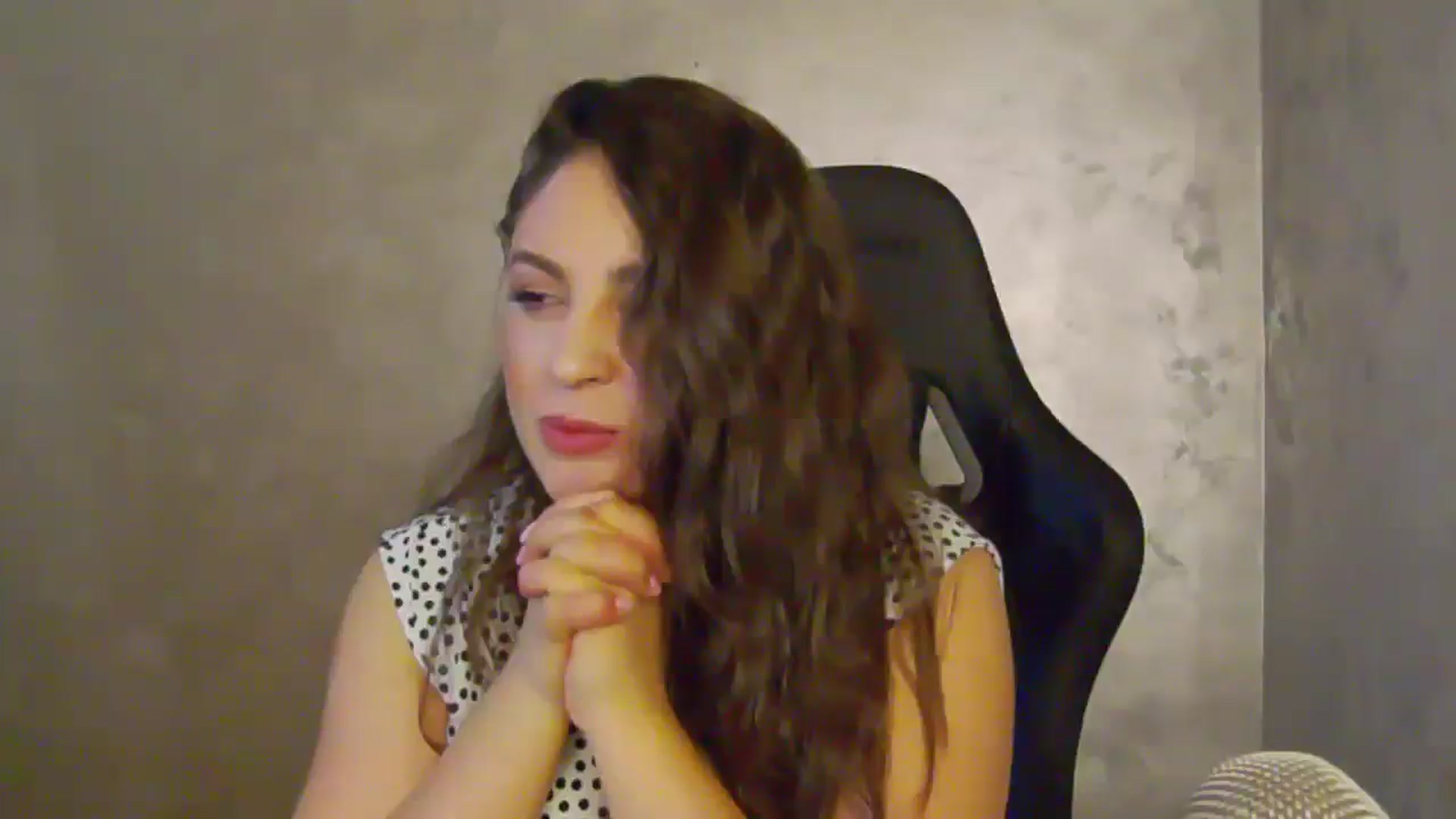 Gallery image thumbnail from NotVanilla's myfreecams stream on, 07/12/2025, 22:20 image 13 of 20