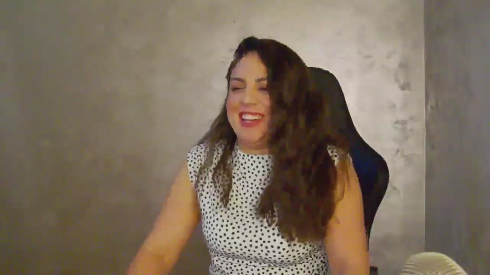 Gallery image thumbnail from NotVanilla's myfreecams stream on, 07/12/2025, 22:20 image 17 of 20