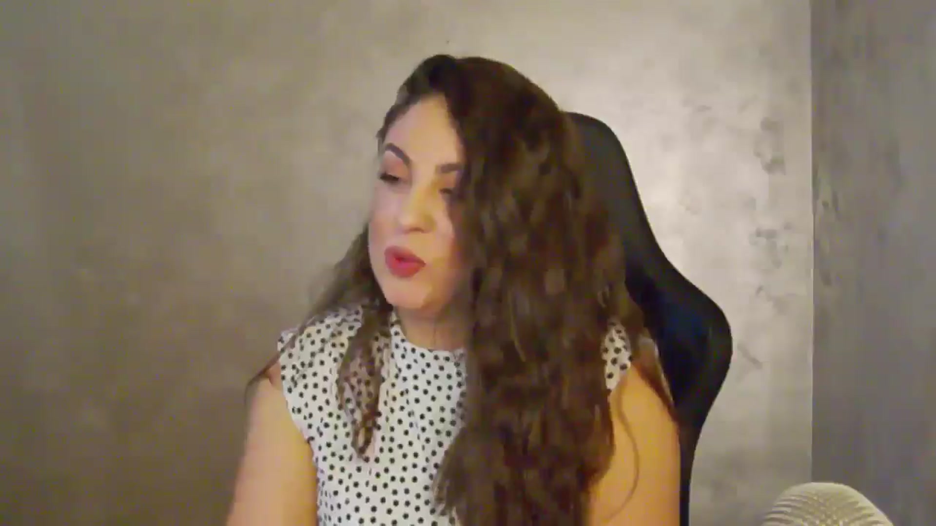 Gallery image thumbnail from NotVanilla's myfreecams stream on, 07/12/2025, 22:20 image 11 of 20
