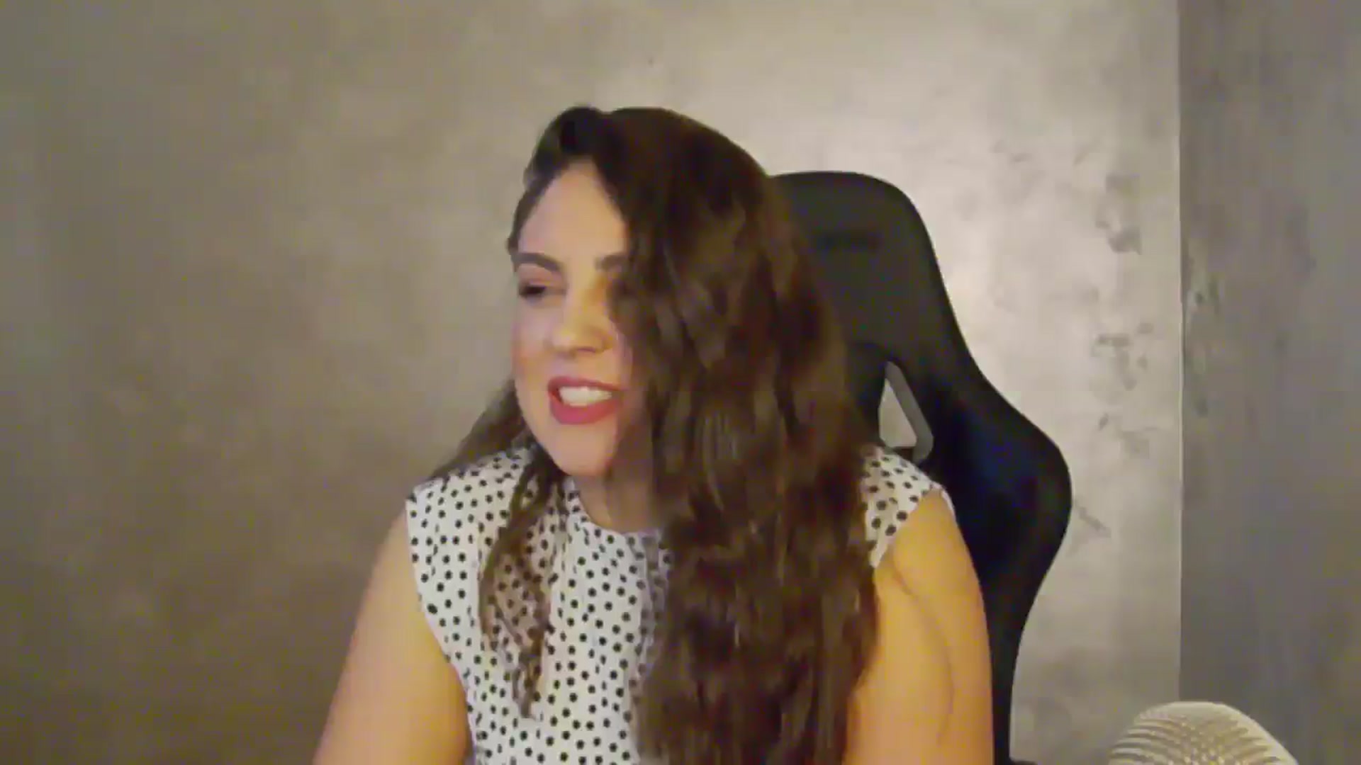 Gallery image thumbnail from NotVanilla's myfreecams stream on, 07/12/2025, 22:20 image 10 of 20