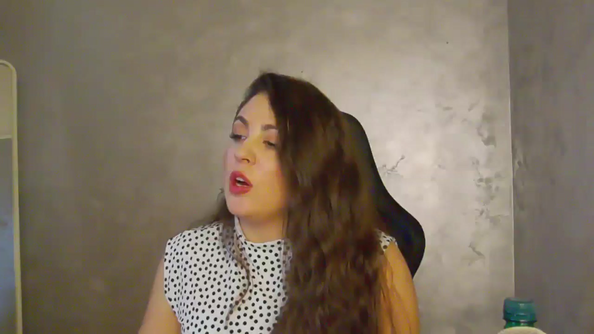 Gallery image thumbnail from NotVanilla's myfreecams stream on, 07/13/2025, 03:05 image 1 of 20