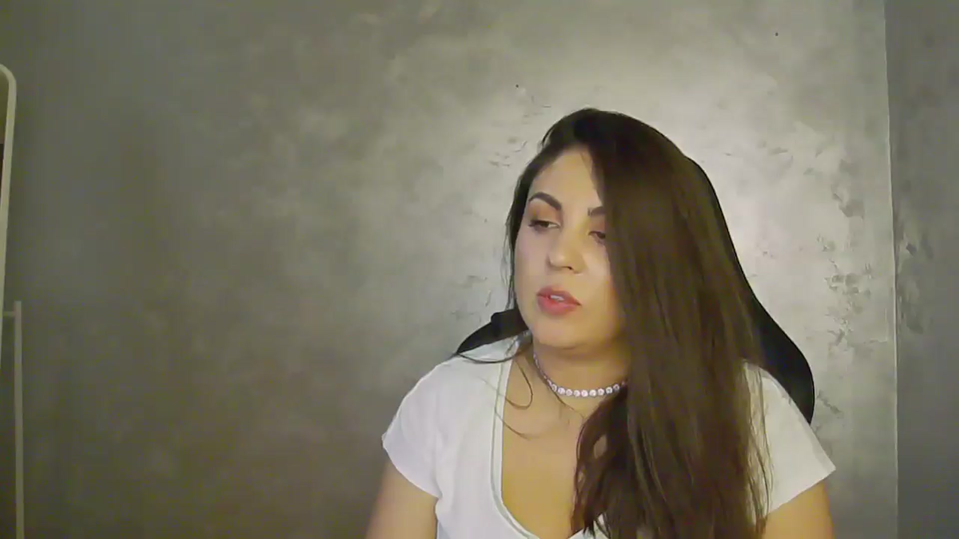 Gallery image thumbnail from NotVanilla's myfreecams stream on, 07/15/2025, 22:48 image 17 of 20