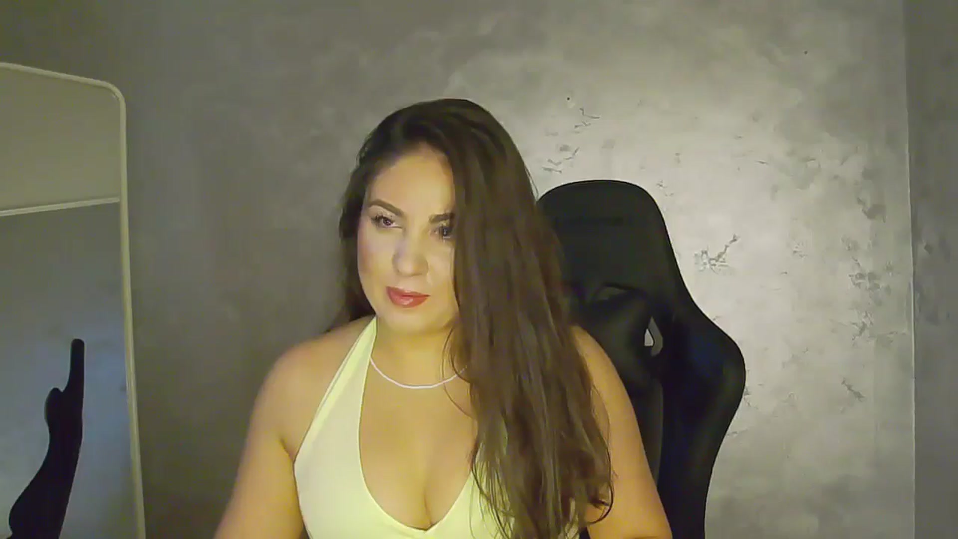 Gallery image thumbnail from NotVanilla's myfreecams stream on, 07/23/2025, 21:05 image 20 of 20