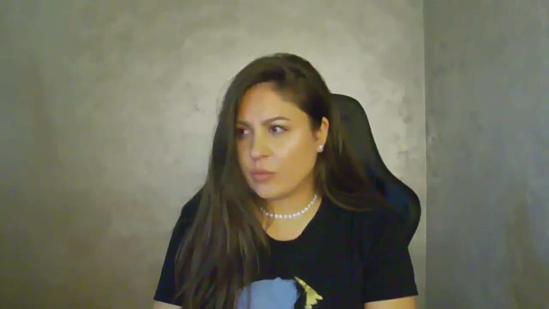 Gallery image thumbnail from NotVanilla's myfreecams stream on, 07/26/2025, 21:39 image 4 of 20