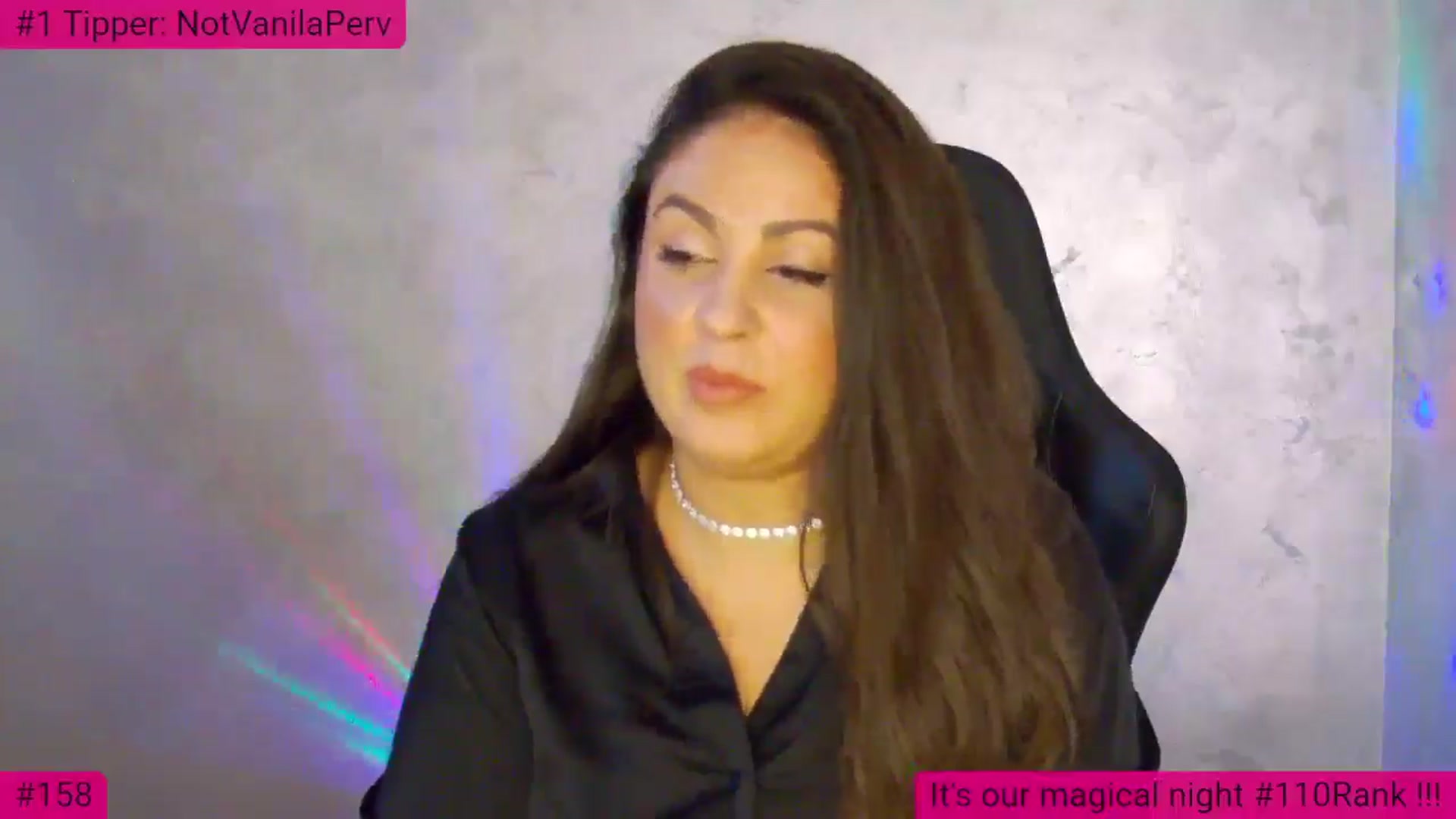 Gallery image thumbnail from NotVanilla's myfreecams stream on, 07/27/2025, 23:04 image 10 of 20