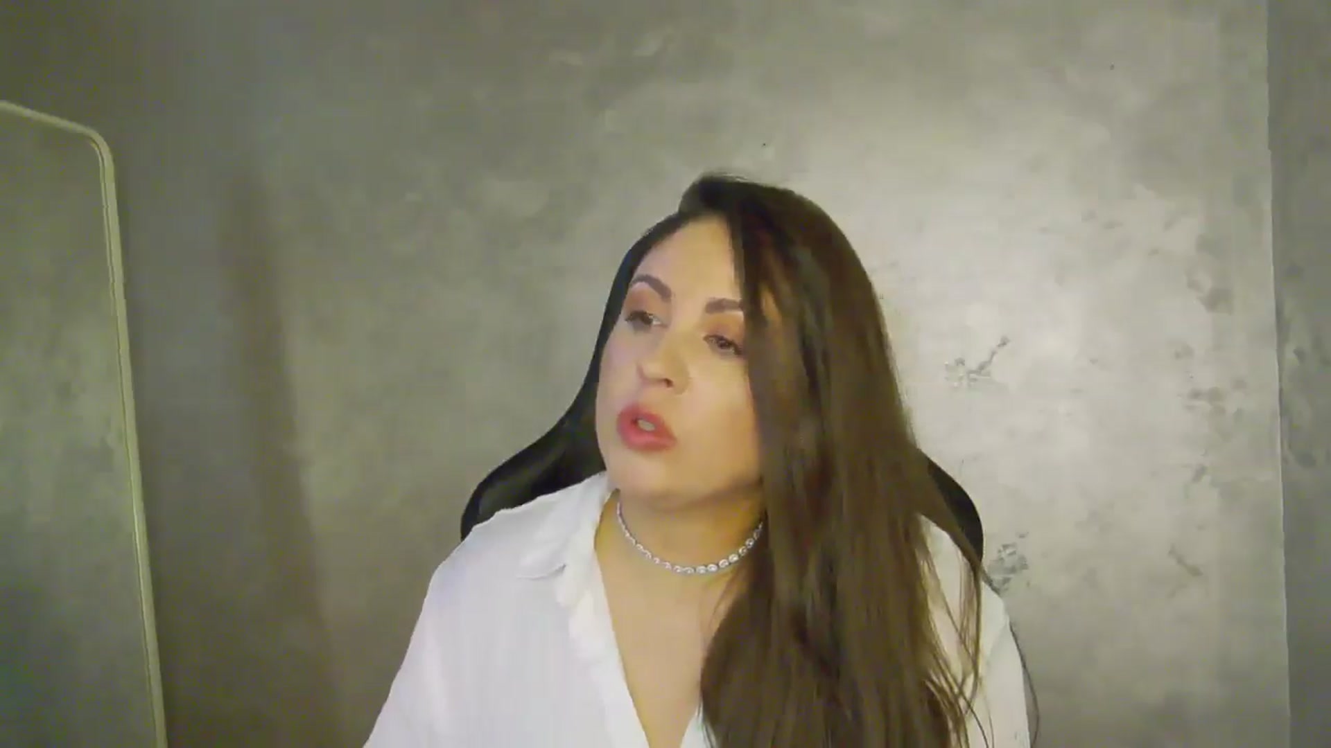 Gallery image thumbnail from NotVanilla's myfreecams stream on, 07/28/2025, 23:46 image 14 of 20