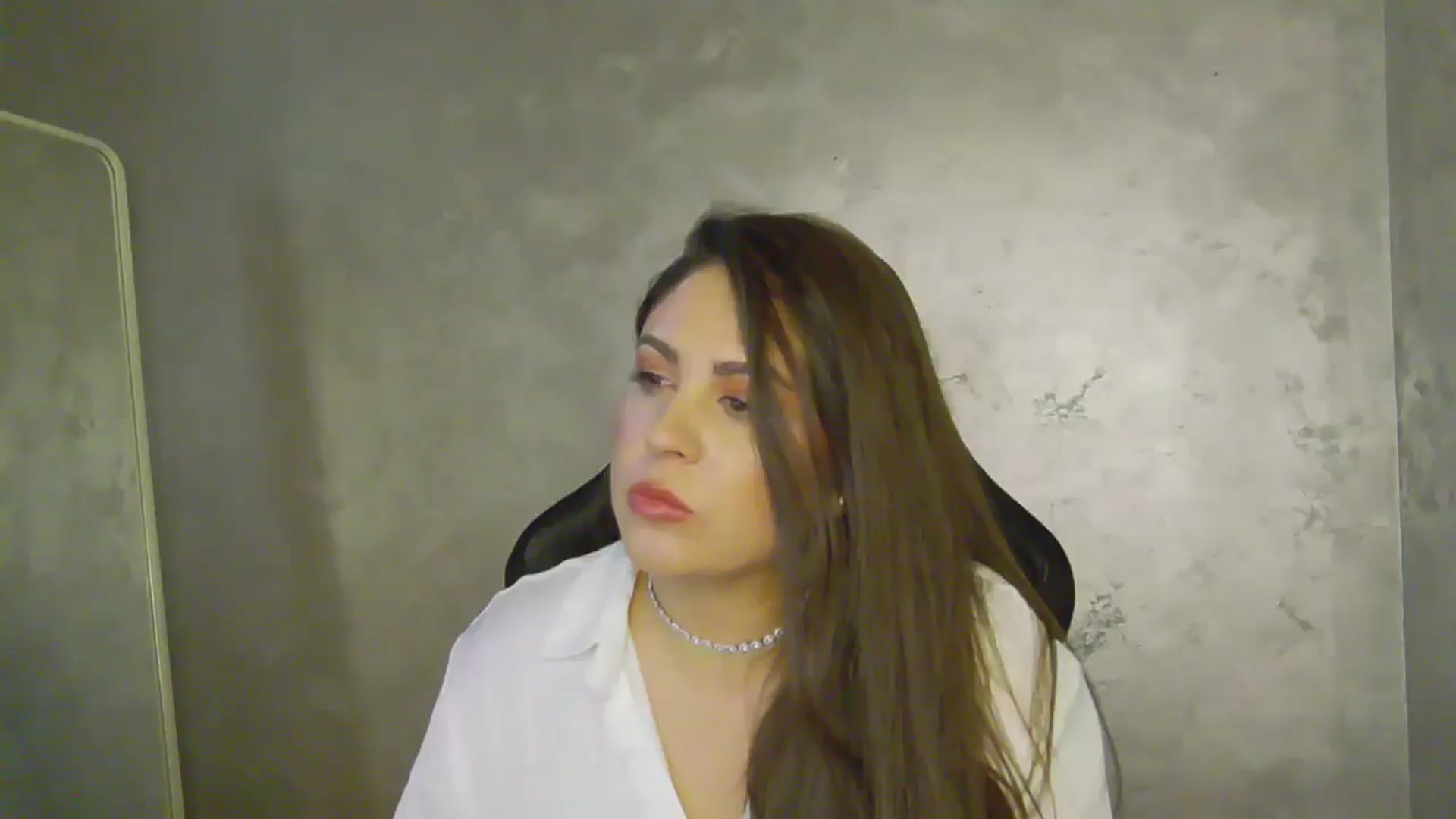 Gallery image thumbnail from NotVanilla's myfreecams stream on, 07/28/2025, 23:46 image 15 of 20