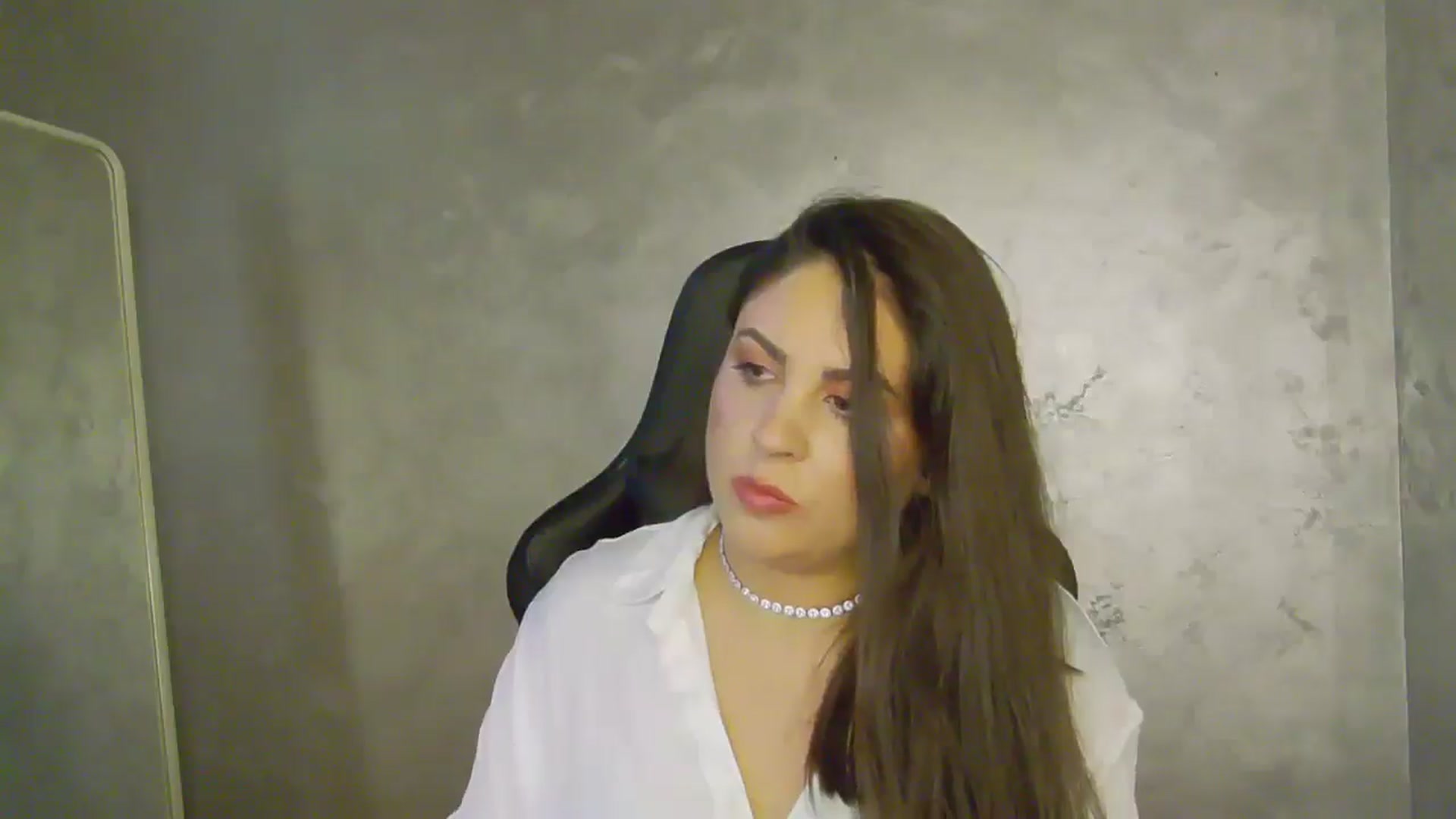 Gallery image thumbnail from NotVanilla's myfreecams stream on, 07/28/2025, 23:46 image 19 of 20