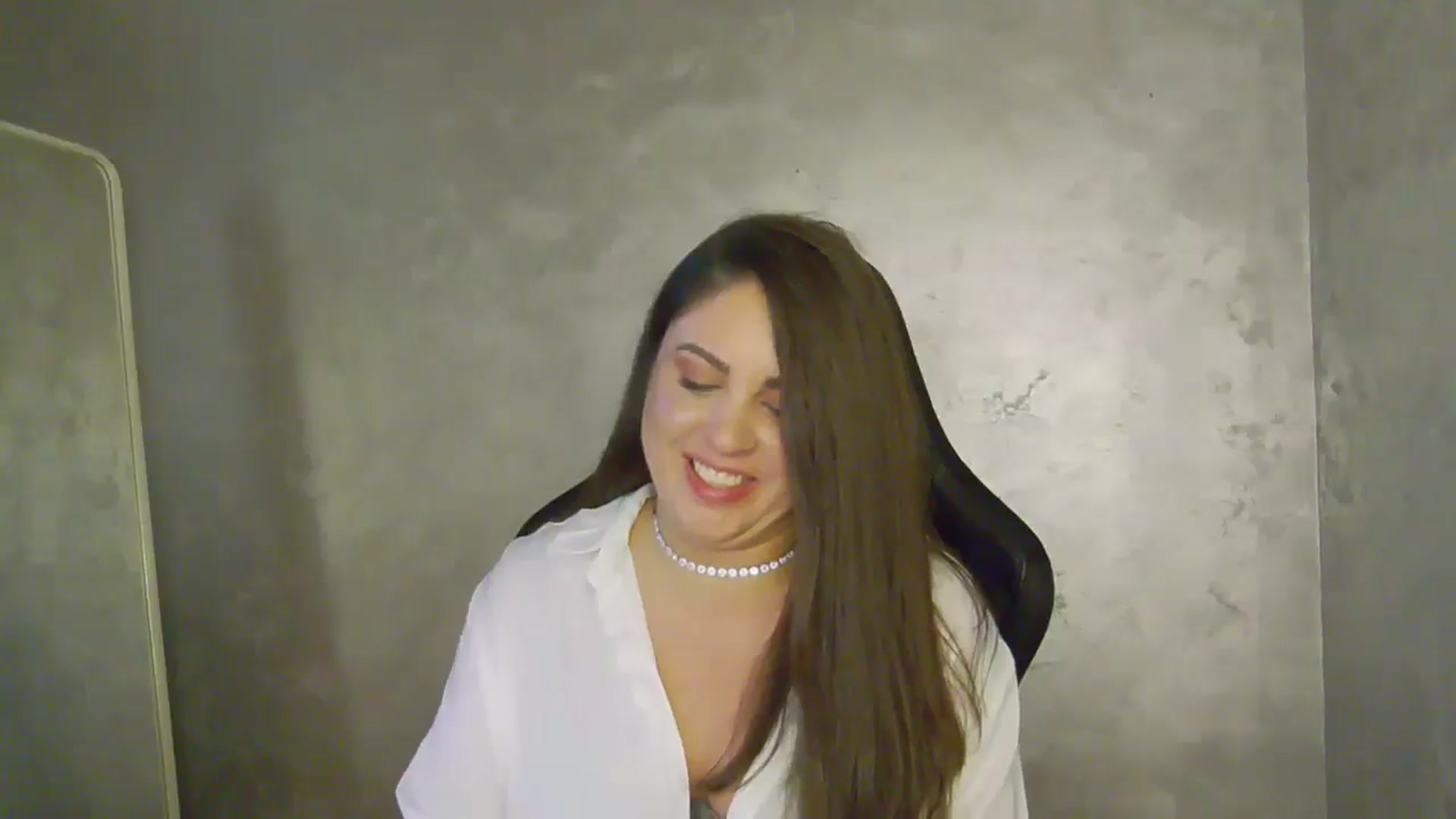 Gallery image thumbnail from NotVanilla's myfreecams stream on, 07/29/2025, 01:43 image 19 of 20
