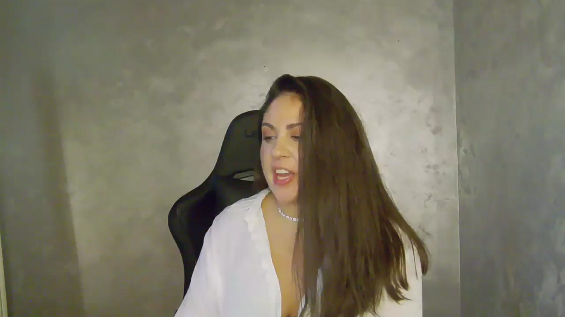 Gallery image thumbnail from NotVanilla's myfreecams stream on, 07/29/2025, 03:39 image 8 of 20