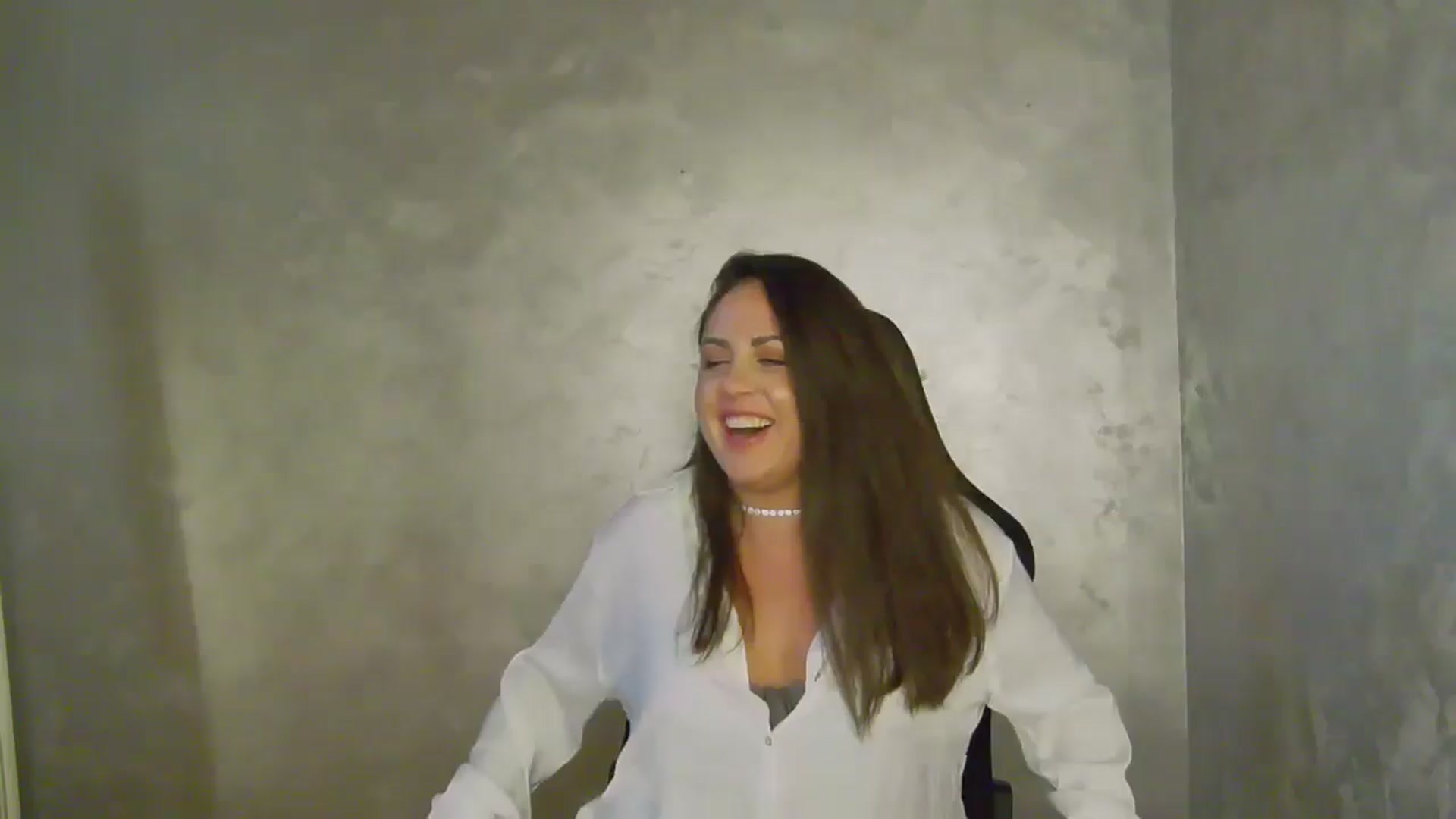 Gallery image thumbnail from NotVanilla's myfreecams stream on, 07/29/2025, 03:39 image 10 of 20