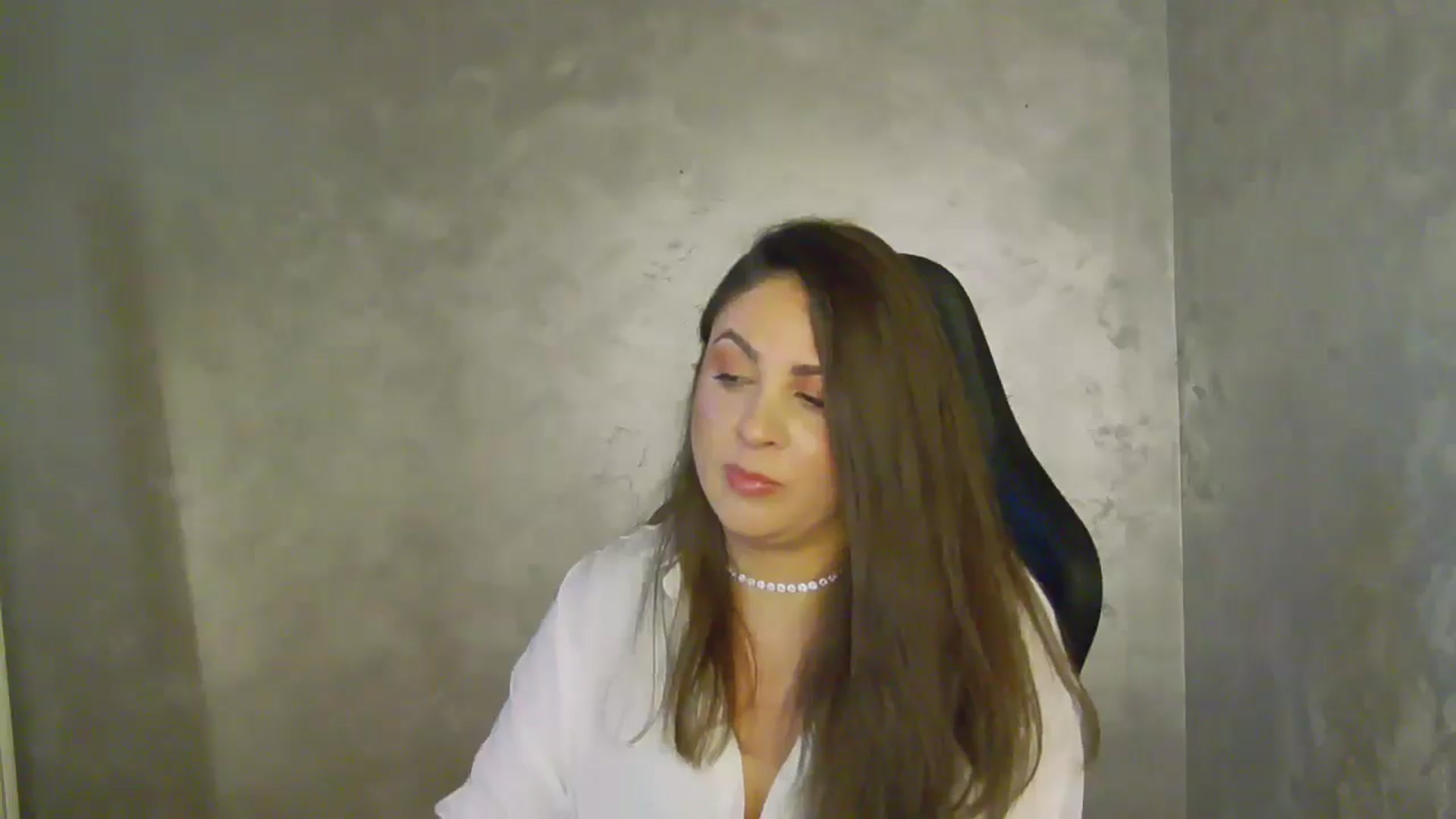Gallery image thumbnail from NotVanilla's myfreecams stream on, 07/29/2025, 03:39 image 3 of 20