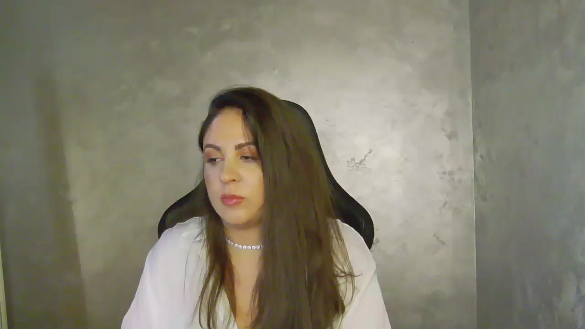 Gallery image thumbnail from NotVanilla's myfreecams stream on, 07/29/2025, 03:39 image 1 of 20